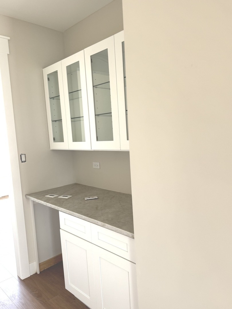 15915 Jade Court Property Photo 8