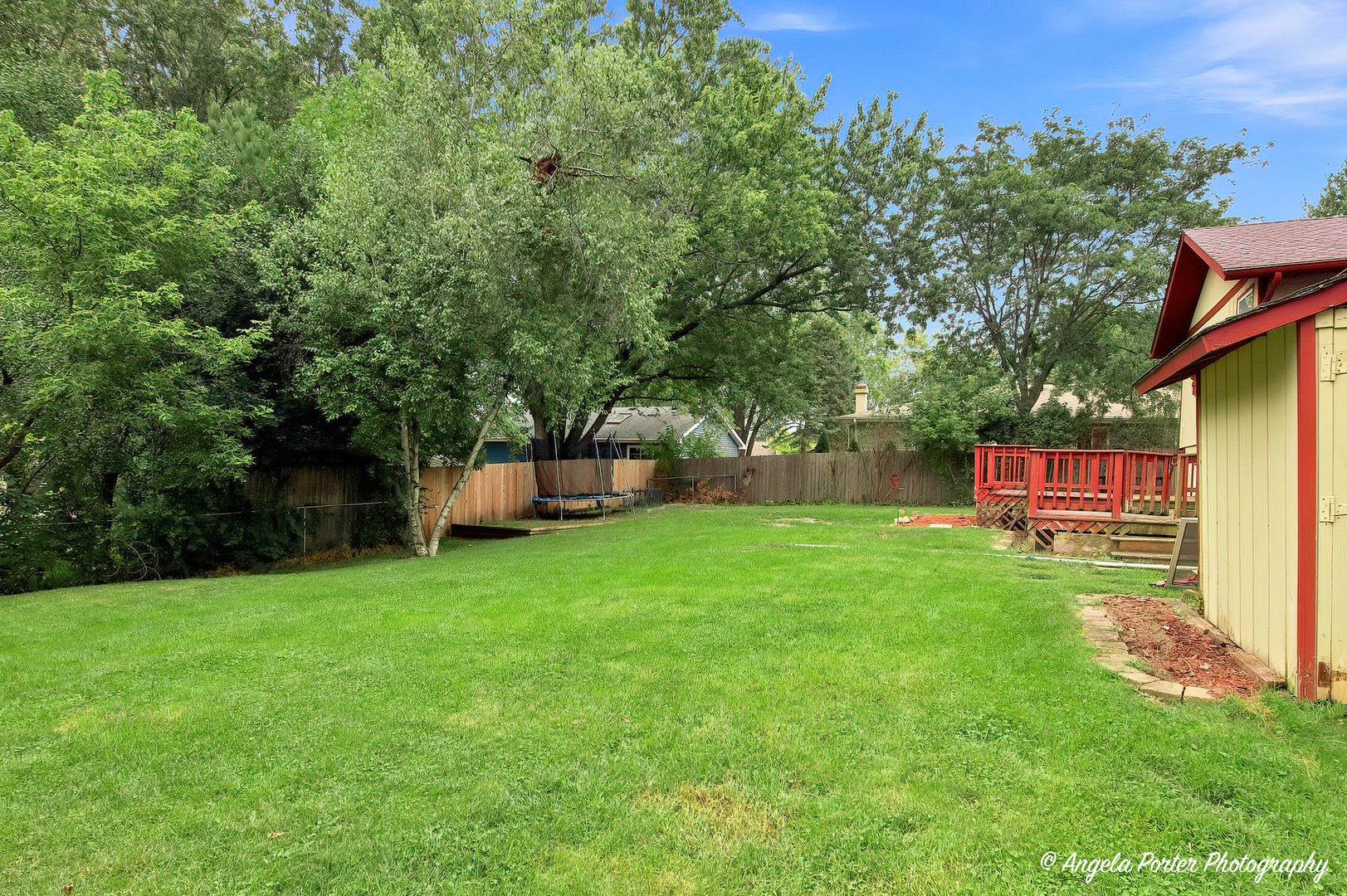 512 Silbury Court Property Photo 21