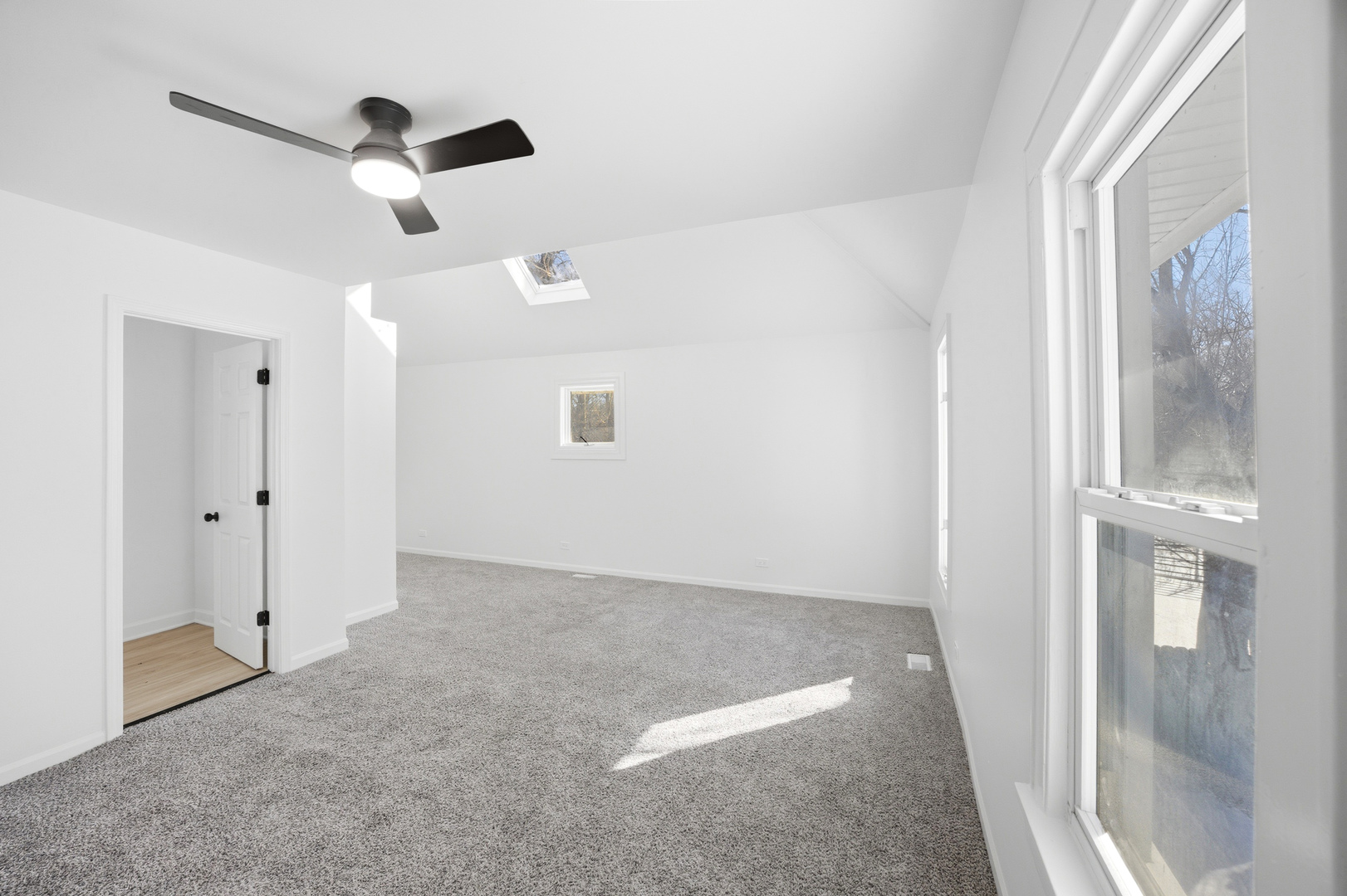 2908 Oakwood Avenue Property Photo 16