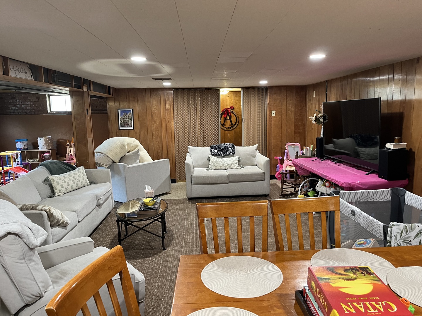 1816 Hull Avenue Property Photo 16