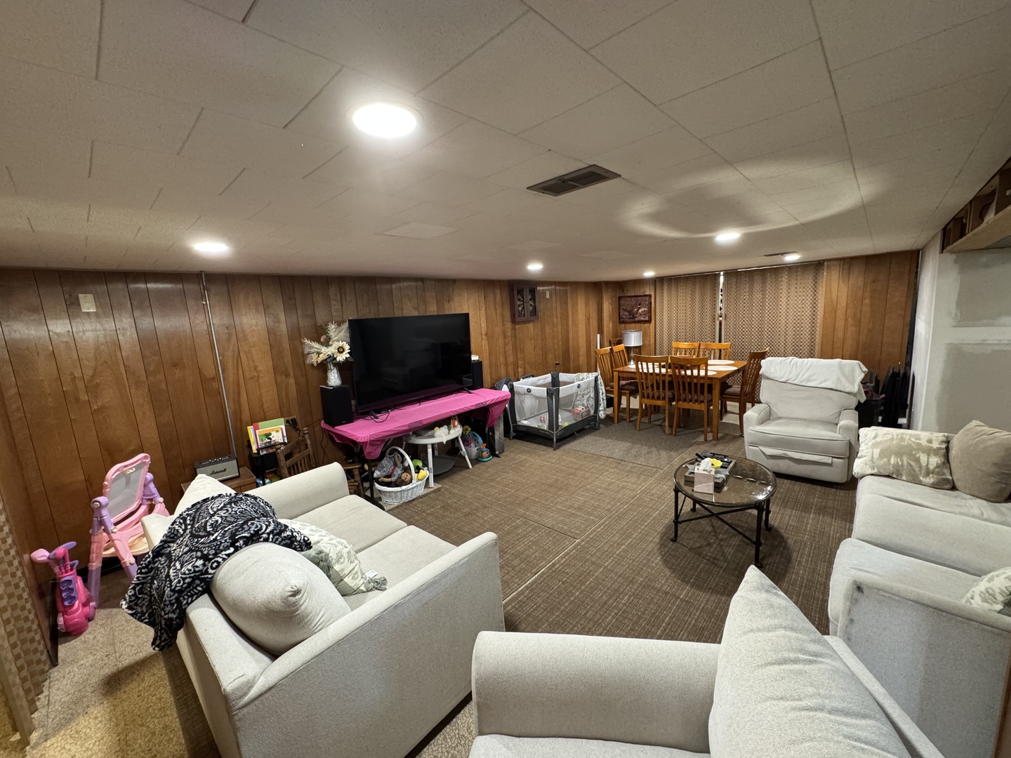 1816 Hull Avenue Property Photo 18