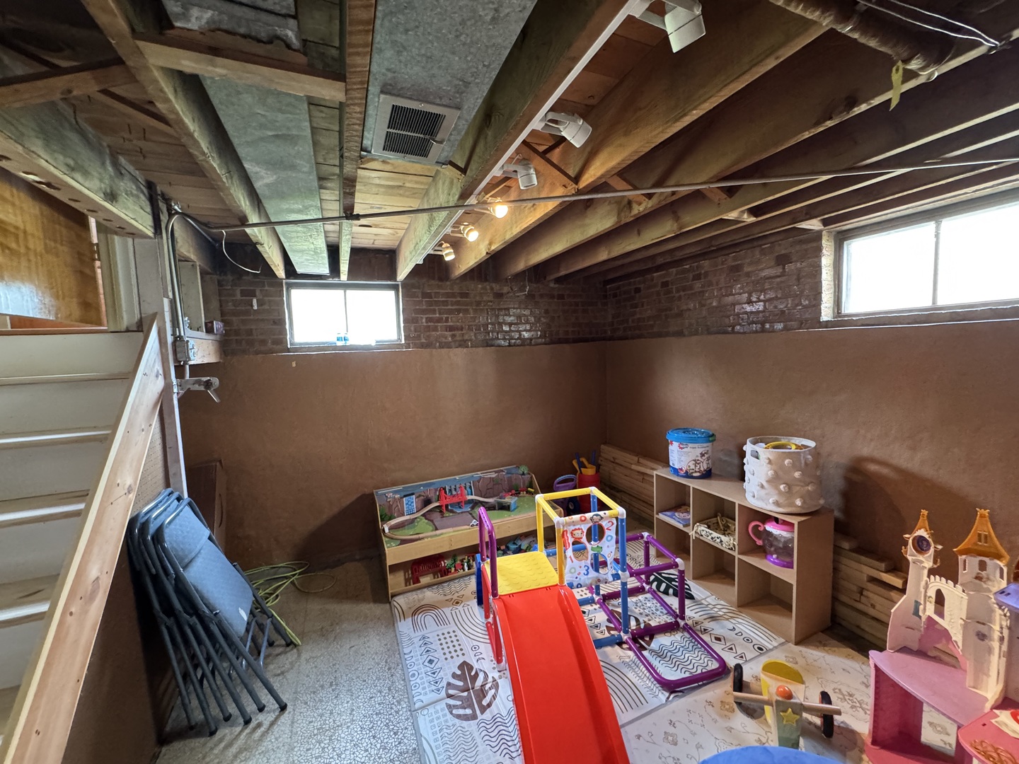 1816 Hull Avenue Property Photo 19