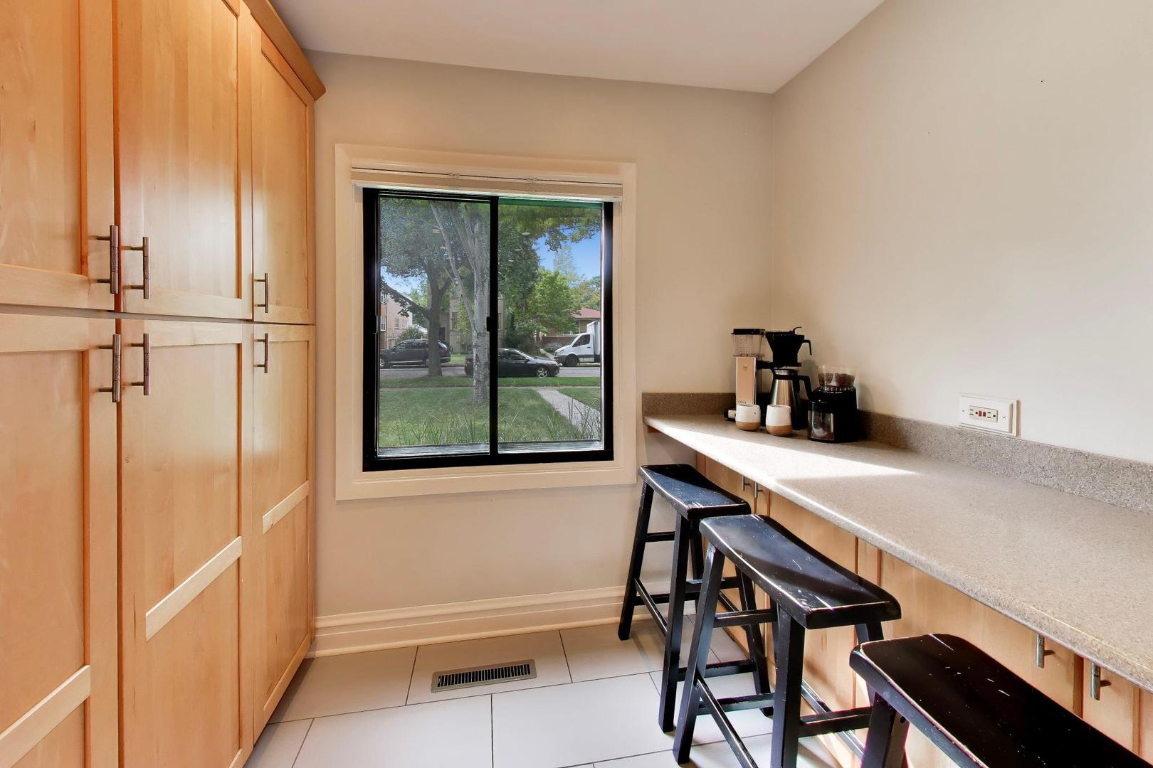 8835 Forestview Road Property Photo 13