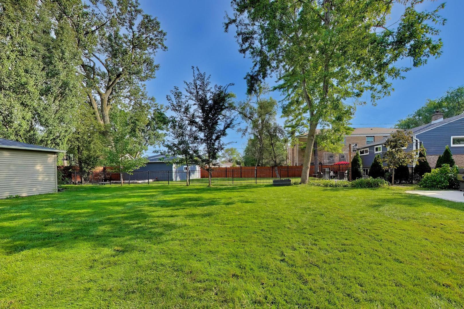 8835 Forestview Road Property Photo 42