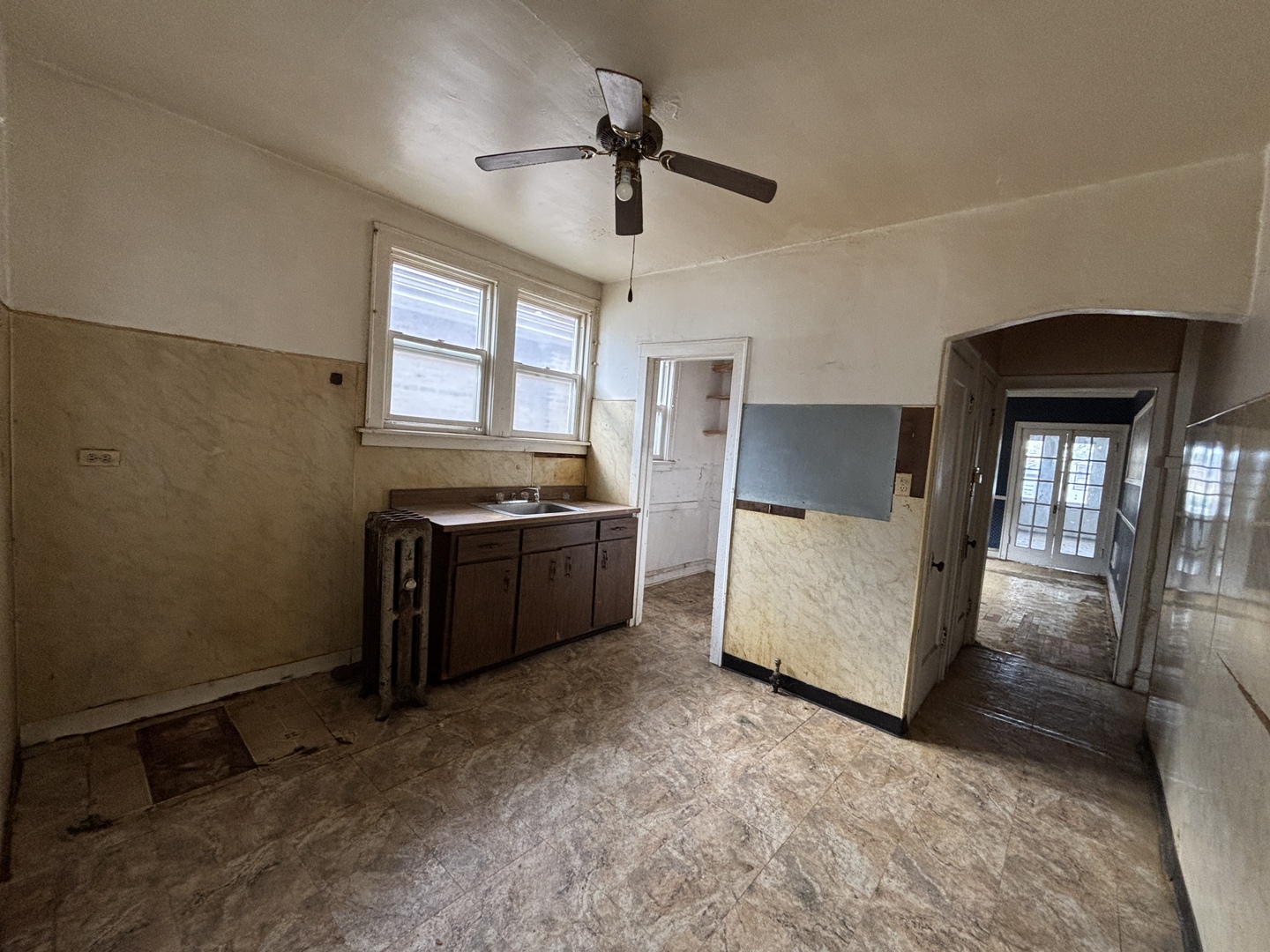 9343 S Throop Street Property Photo 12