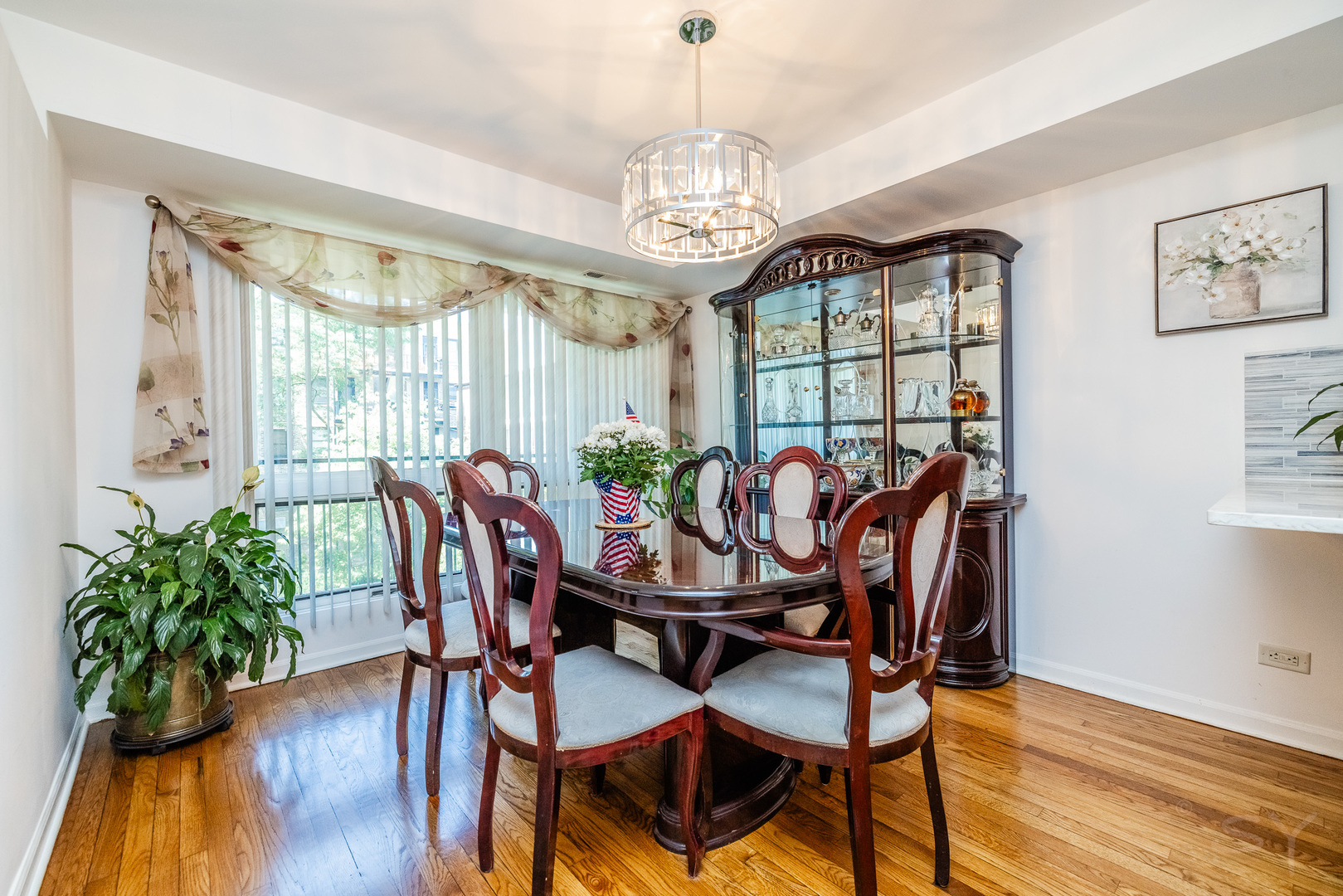 3700 N Lake Shore Drive 303 Property Photo 13