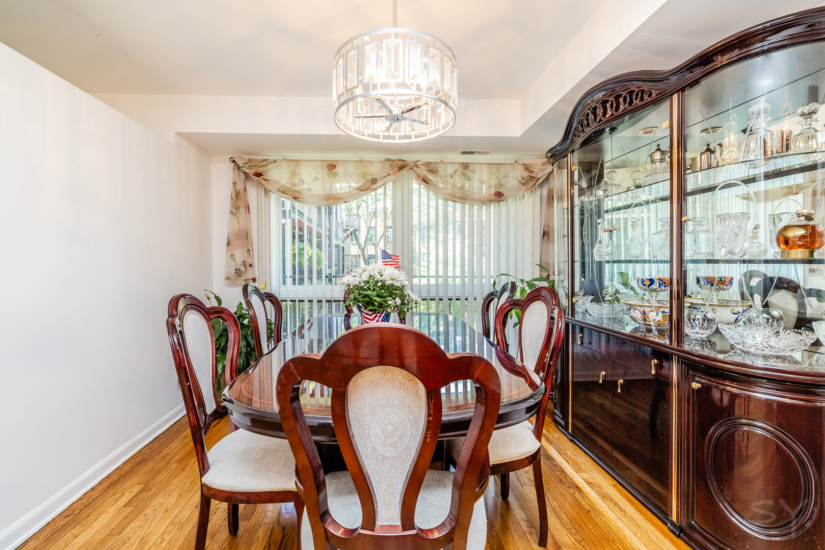 3700 N Lake Shore Drive 303 Property Photo 14