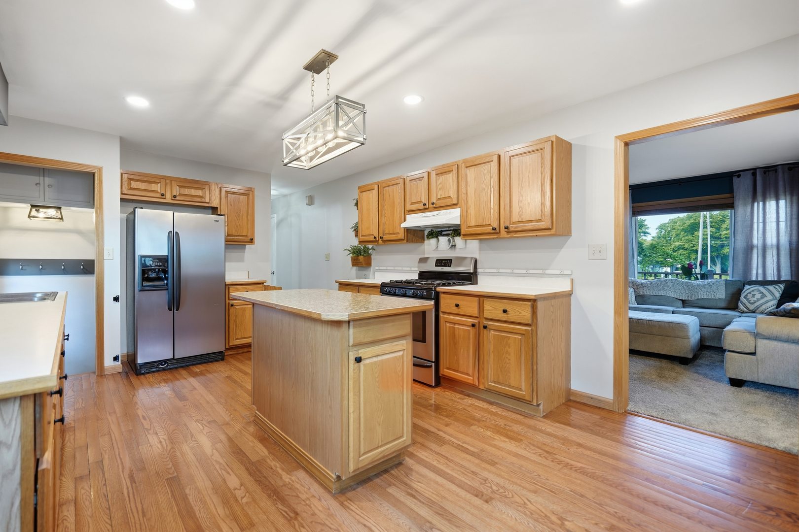3326 10th Street Property Photo 6
