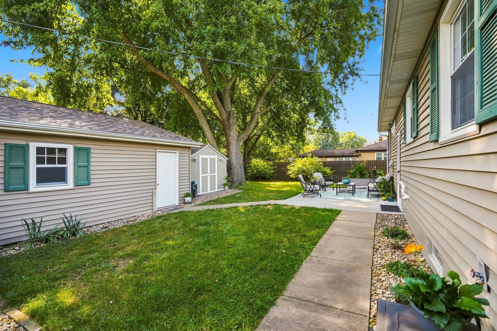 3326 10th Street Property Photo 20