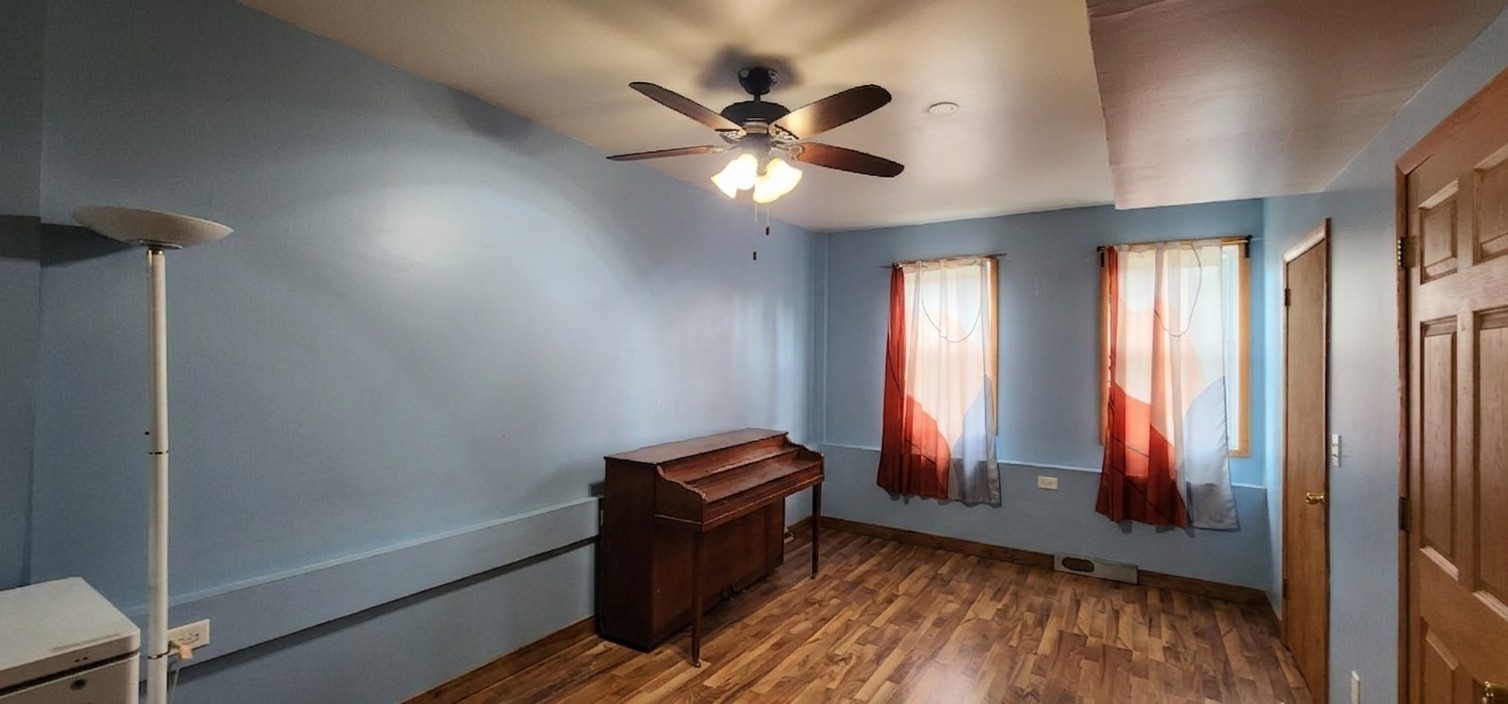 4051 S Campbell Street Property Photo 4