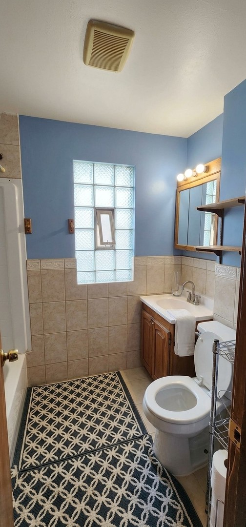 4051 S Campbell Street Property Photo 12
