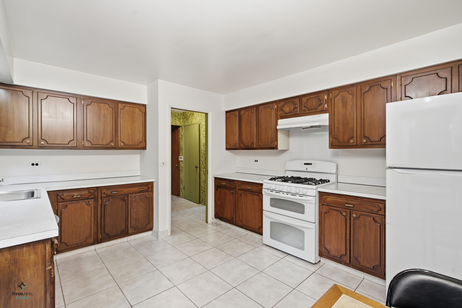 681 Smoke Tree Road Property Photo 10