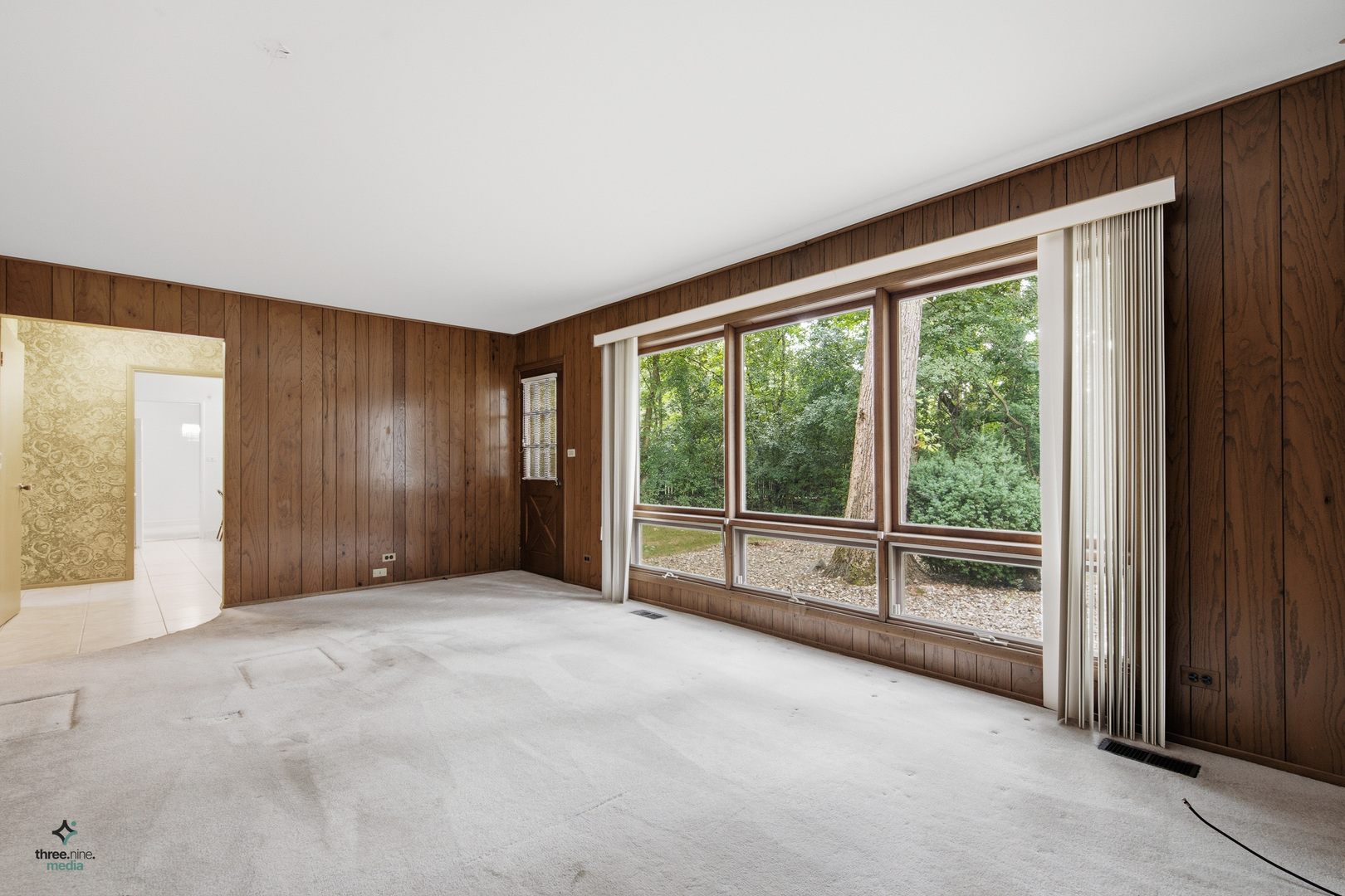 681 Smoke Tree Road Property Photo 13