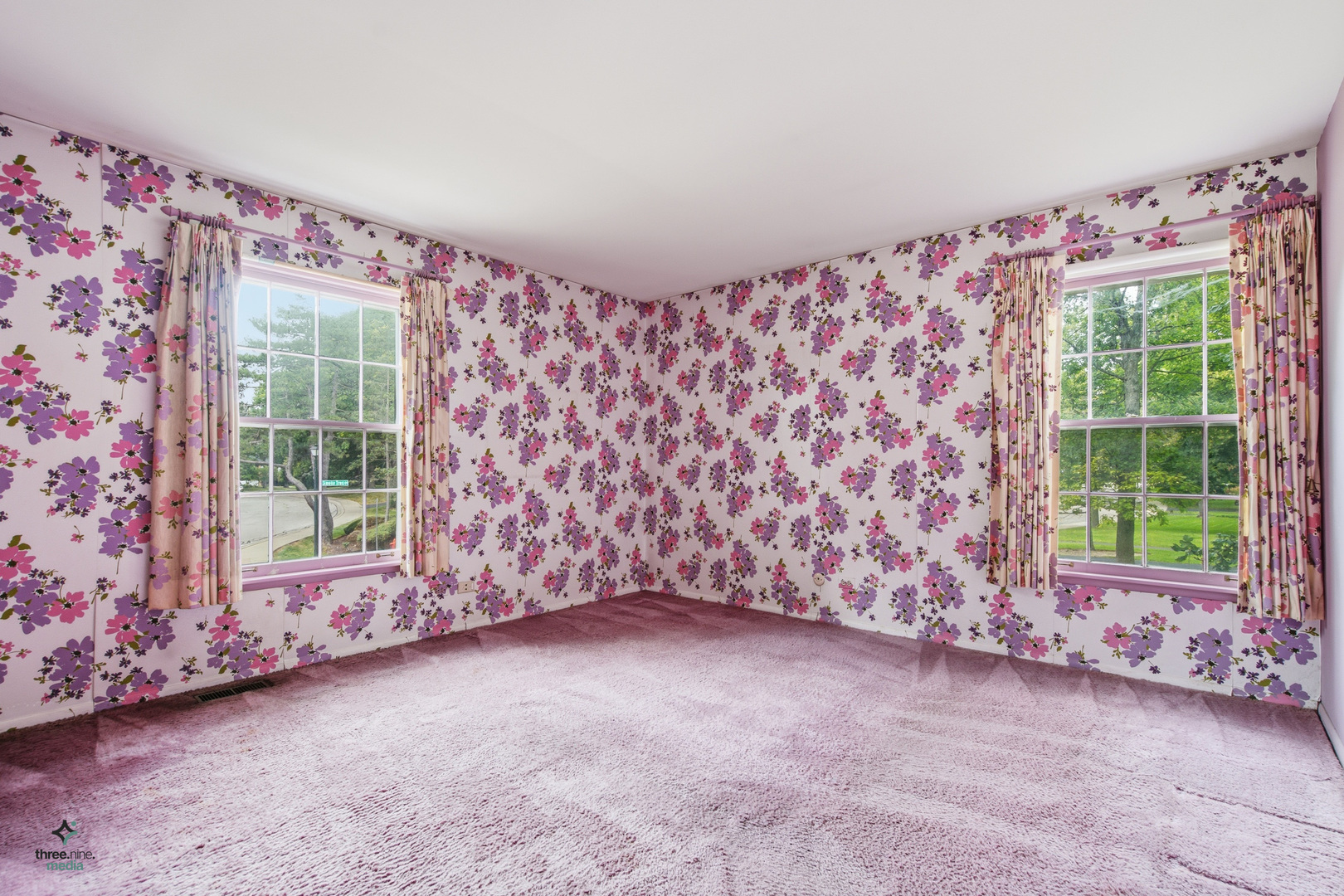 681 Smoke Tree Road Property Photo 17