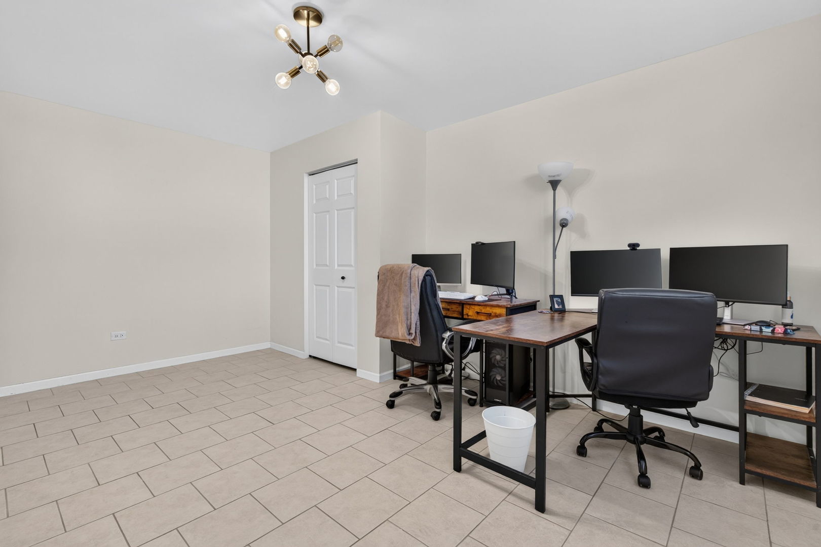 2228 Graystone Drive Property Photo 20