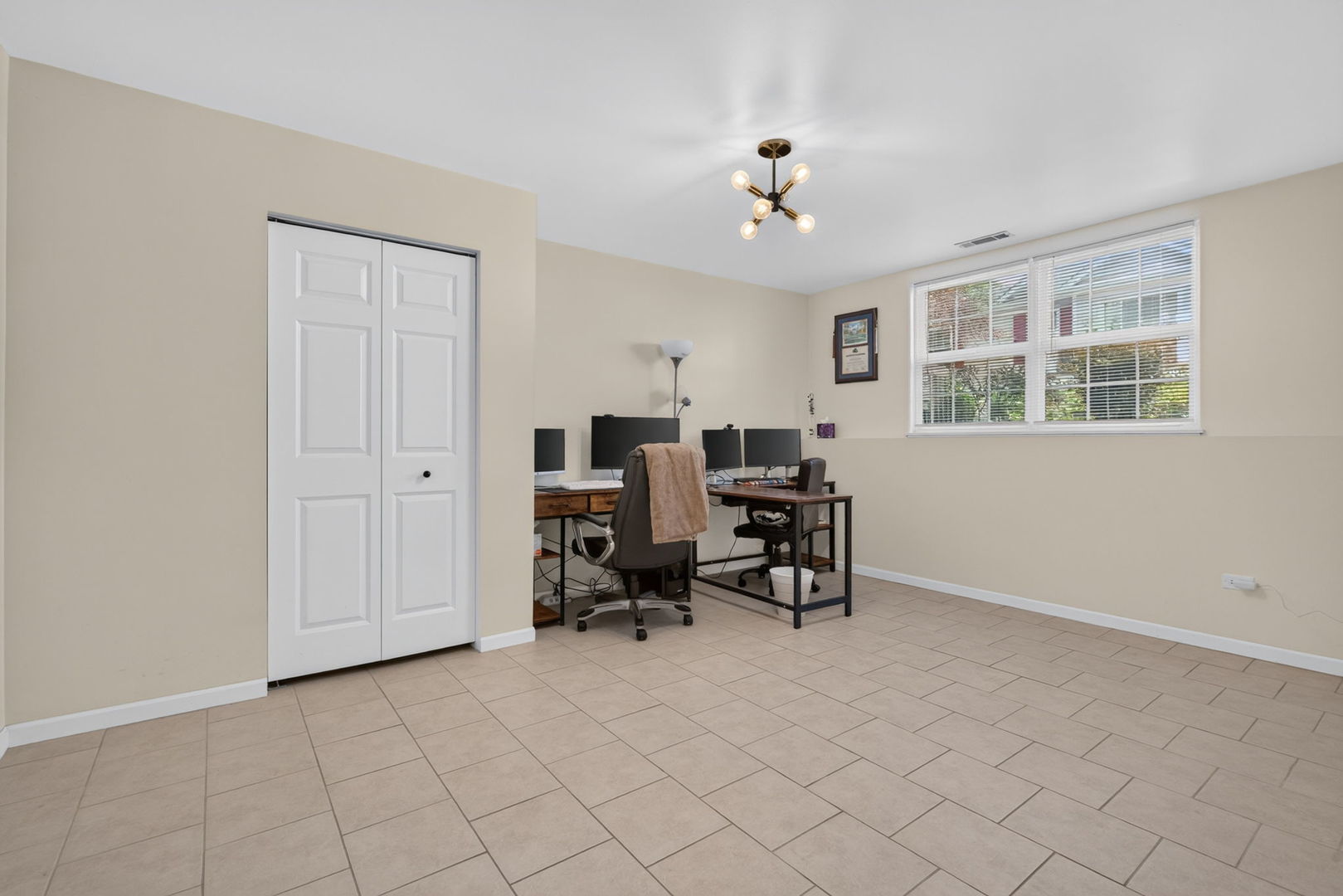2228 Graystone Drive Property Photo 21