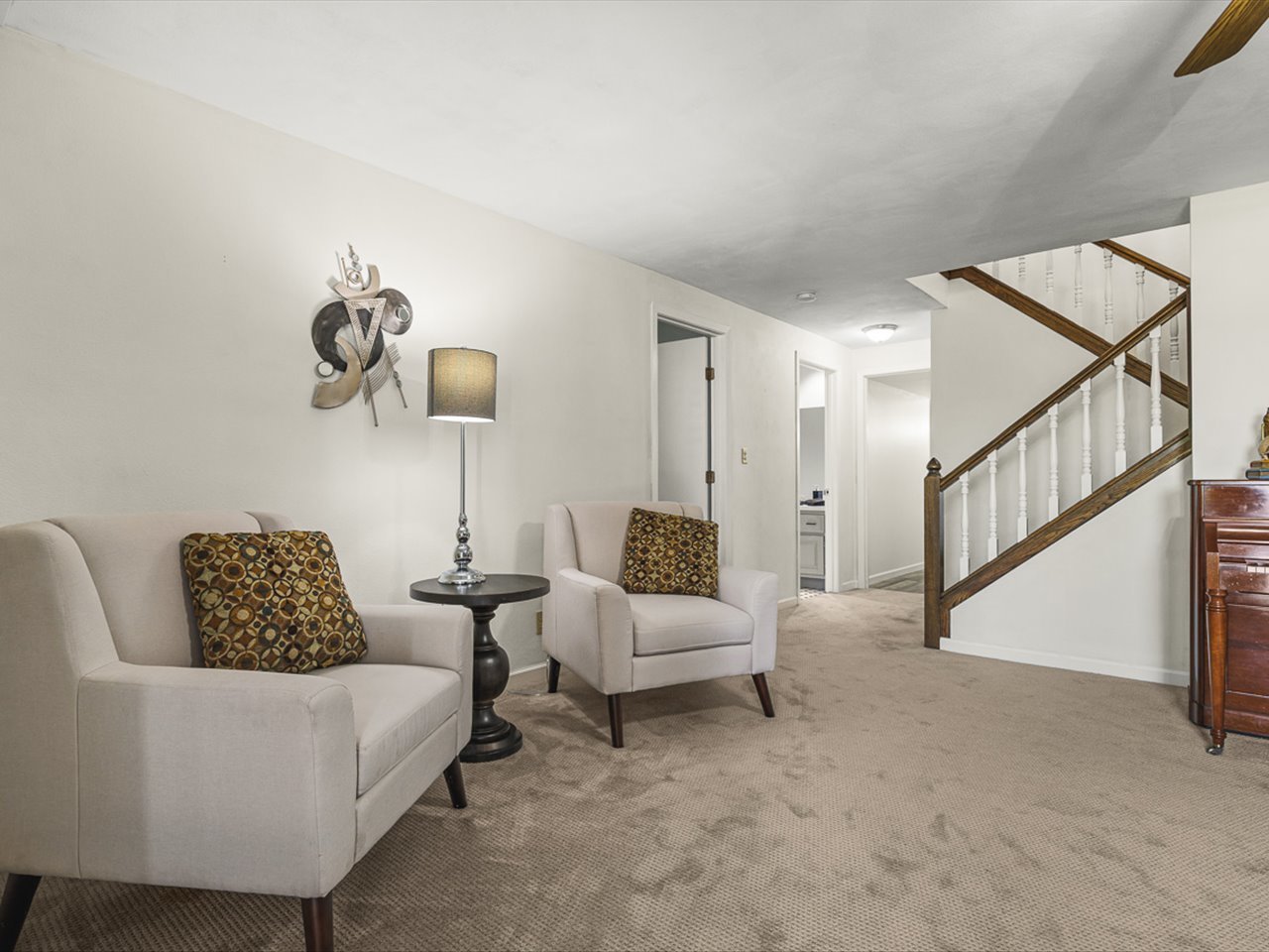 572 Baintree Road Property Photo 15
