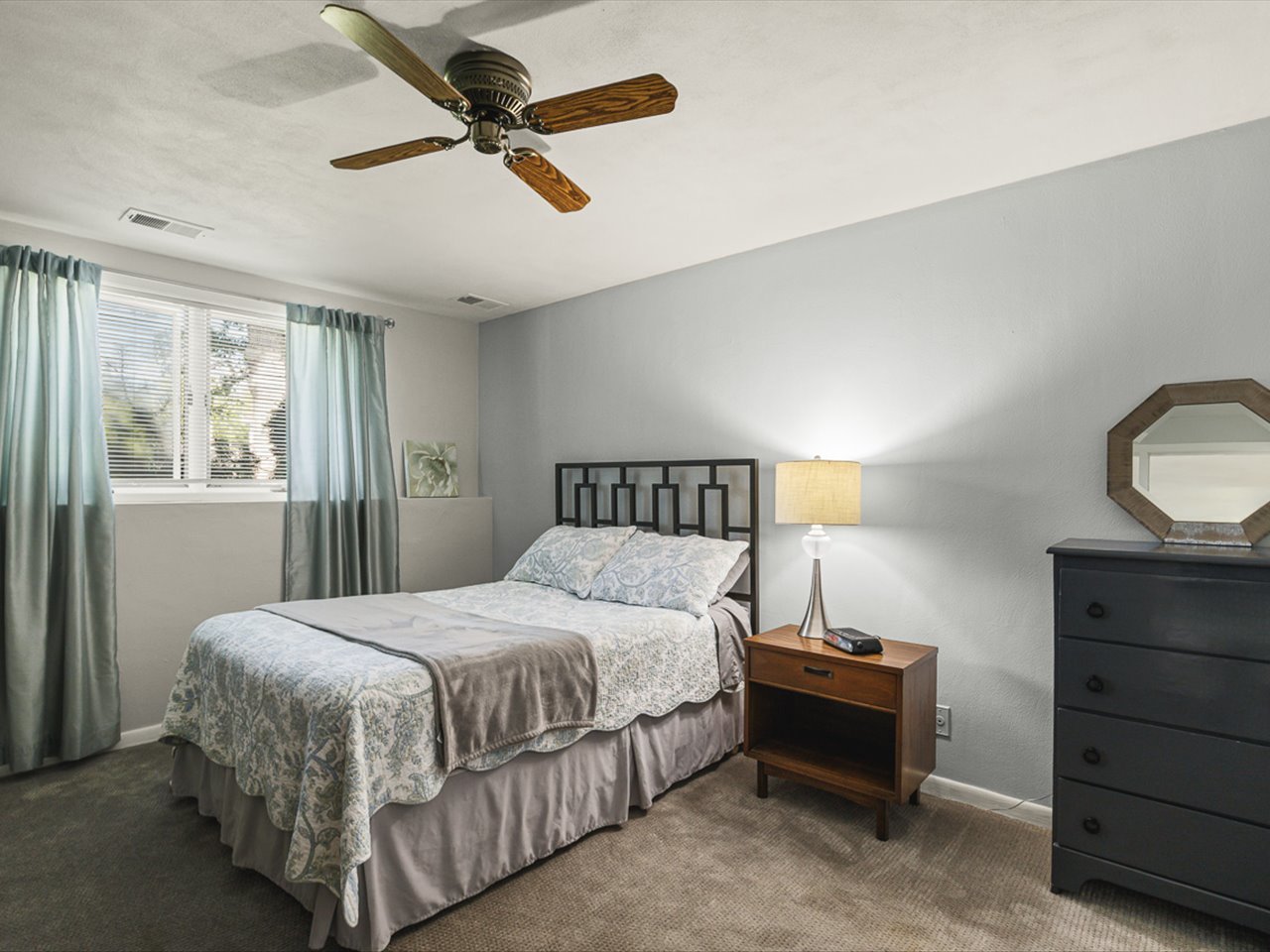 572 Baintree Road Property Photo 16