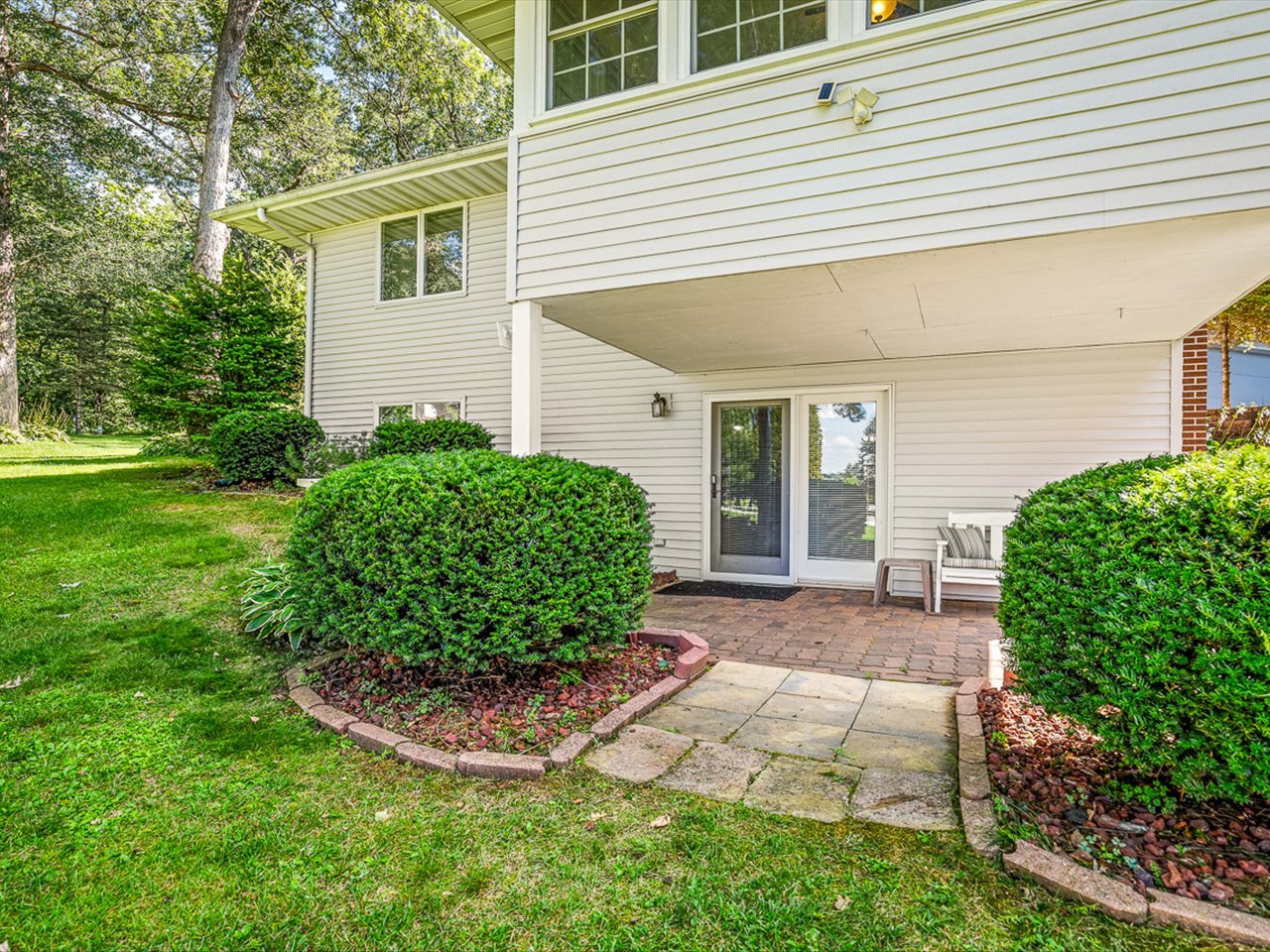 572 Baintree Road Property Photo 21