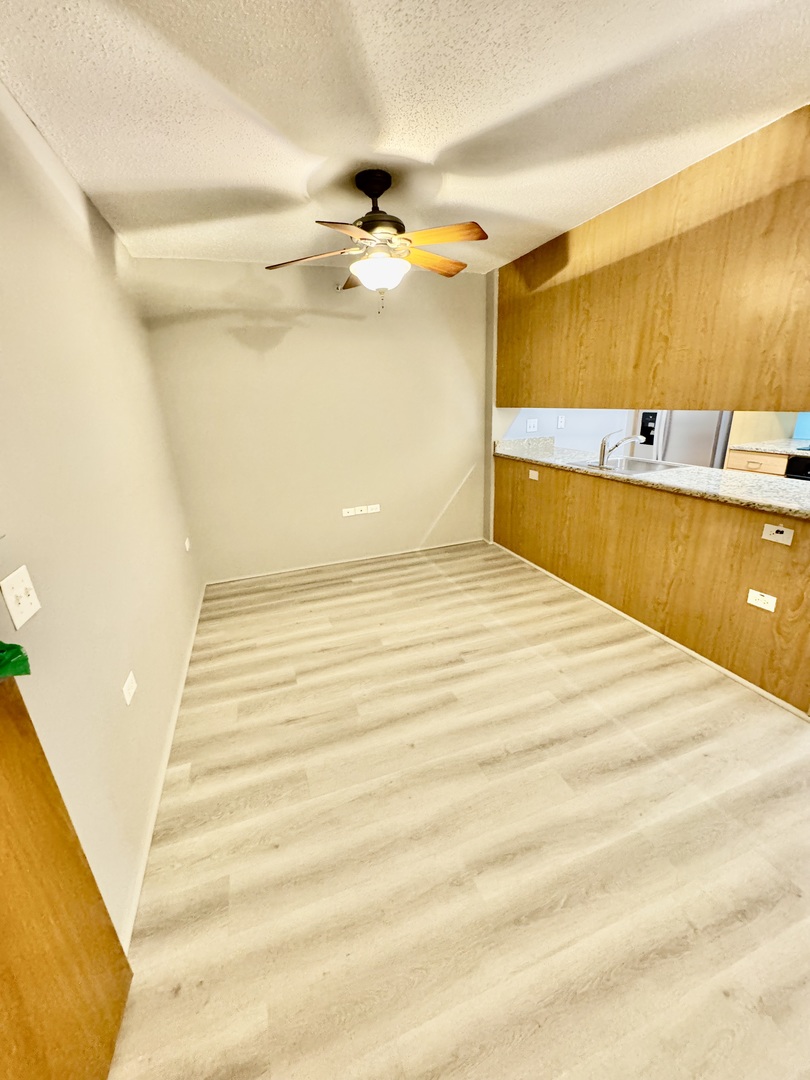 9655 Woods Drive 407 Property Photo 4
