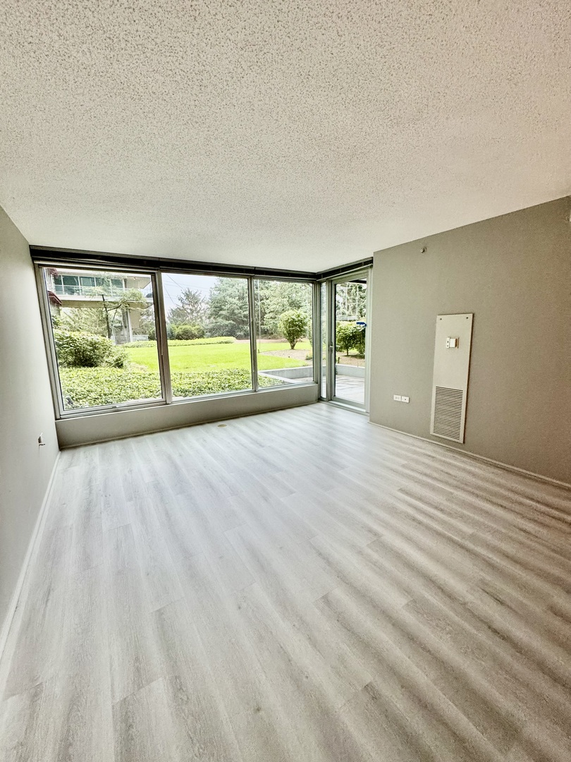 9655 Woods Drive 407 Property Photo 12