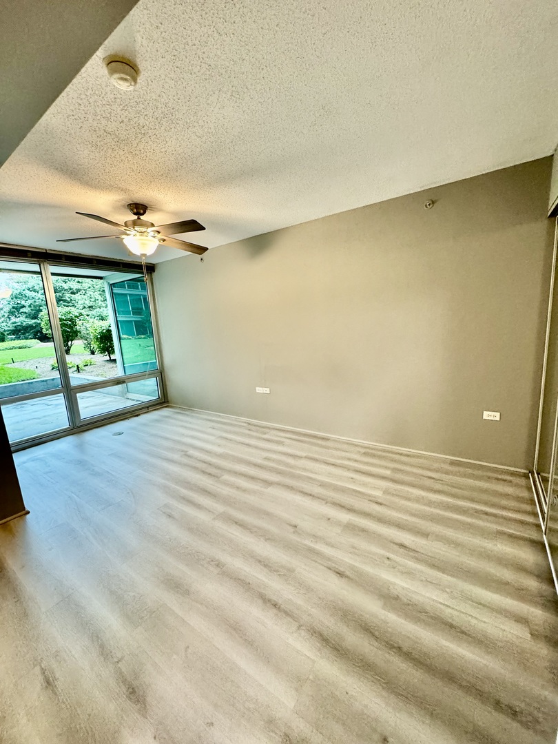 9655 Woods Drive 407 Property Photo 14