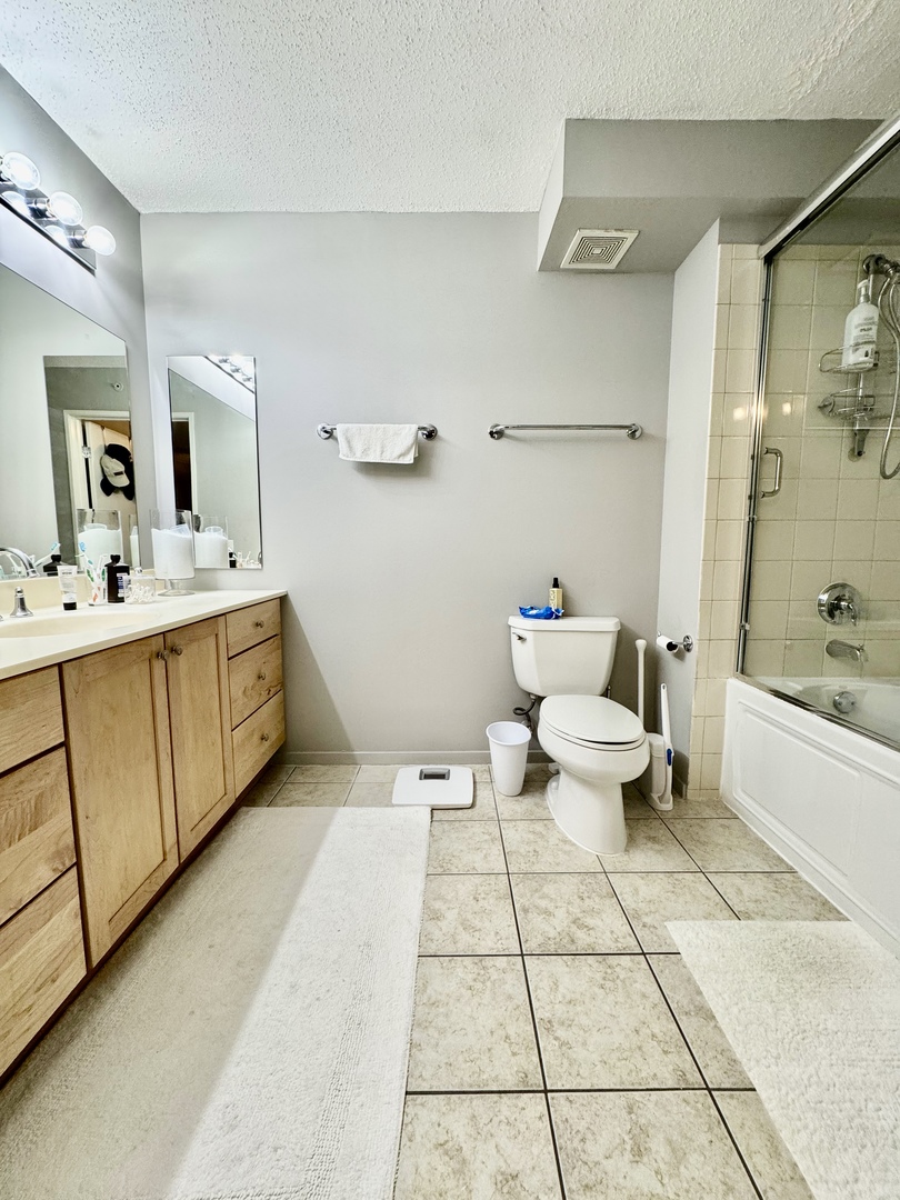 9655 Woods Drive 407 Property Photo 17