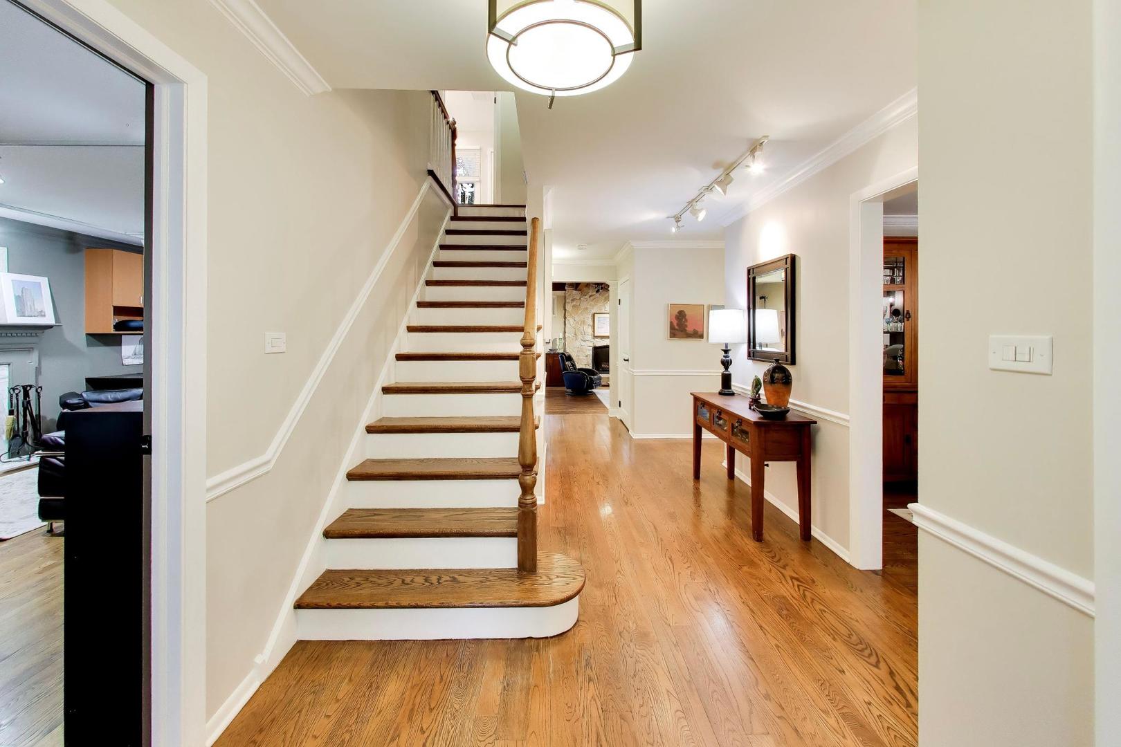 1514 Chapel Court Property Photo 4