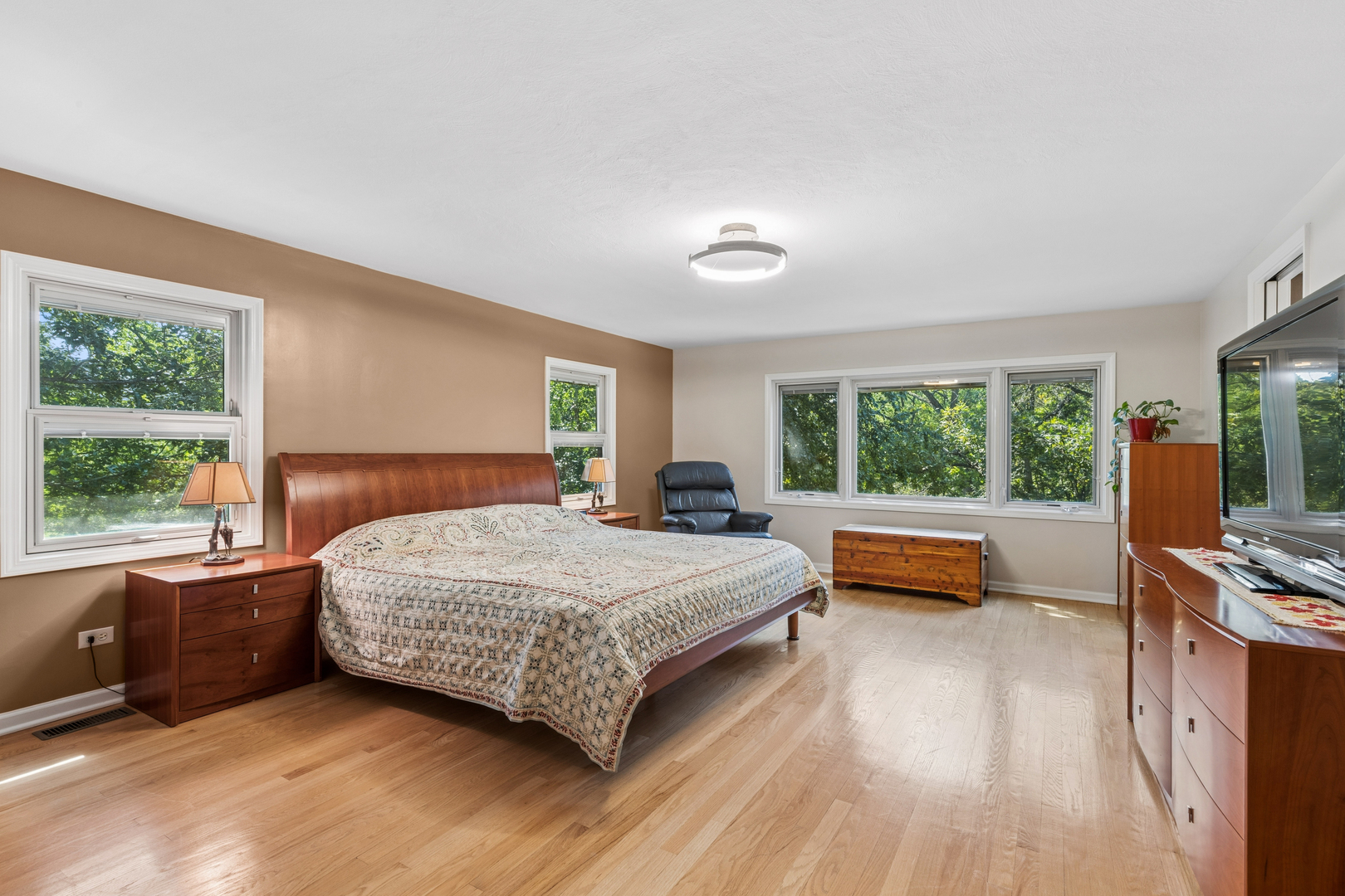 1113 Crane Drive Property Photo 14