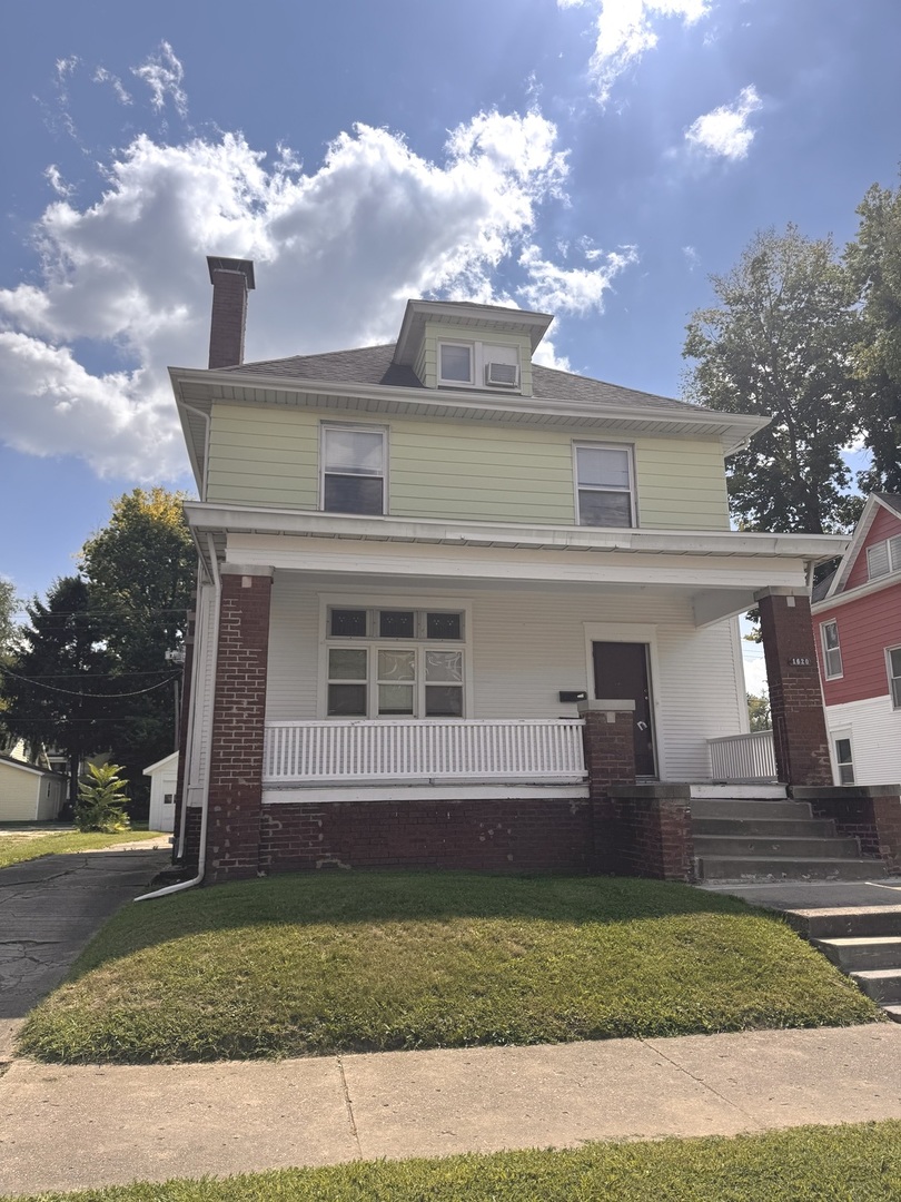 1620 W Fredonia Avenue Property Photo 1