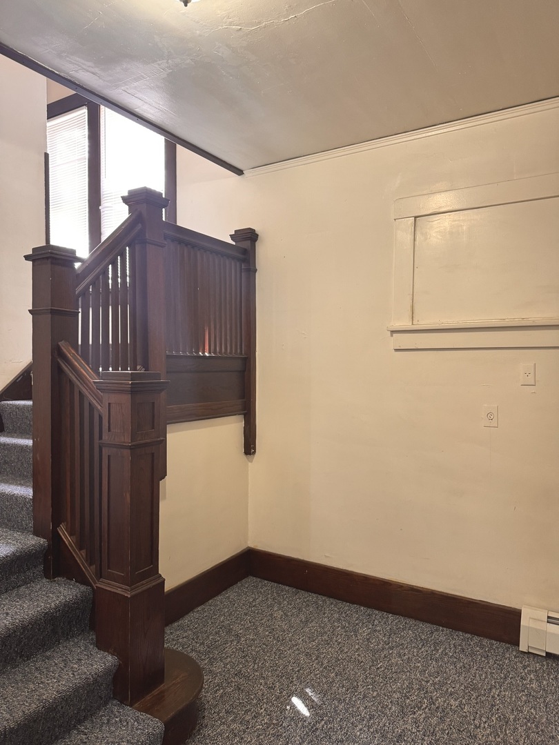 1620 W Fredonia Avenue Property Photo 2