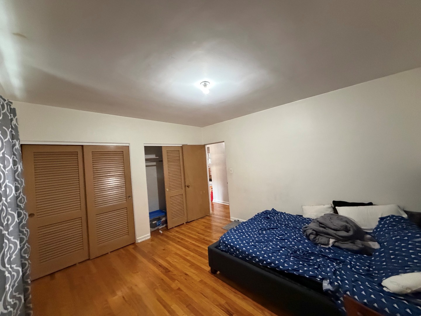 6338 N Kedzie Avenue 2w Property Photo 7