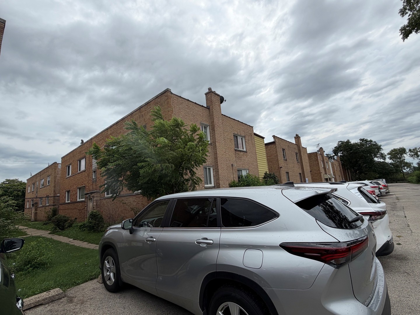 6338 N Kedzie Avenue 2w Property Photo 18