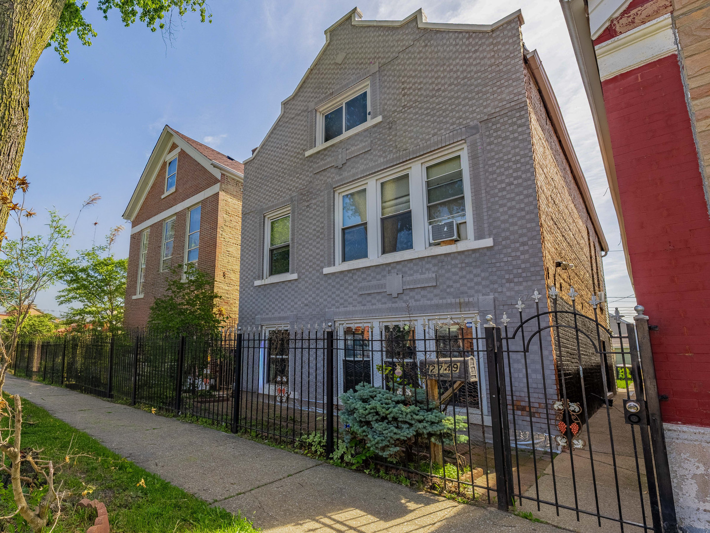 2749 S Trumbull Avenue Property Photo 2