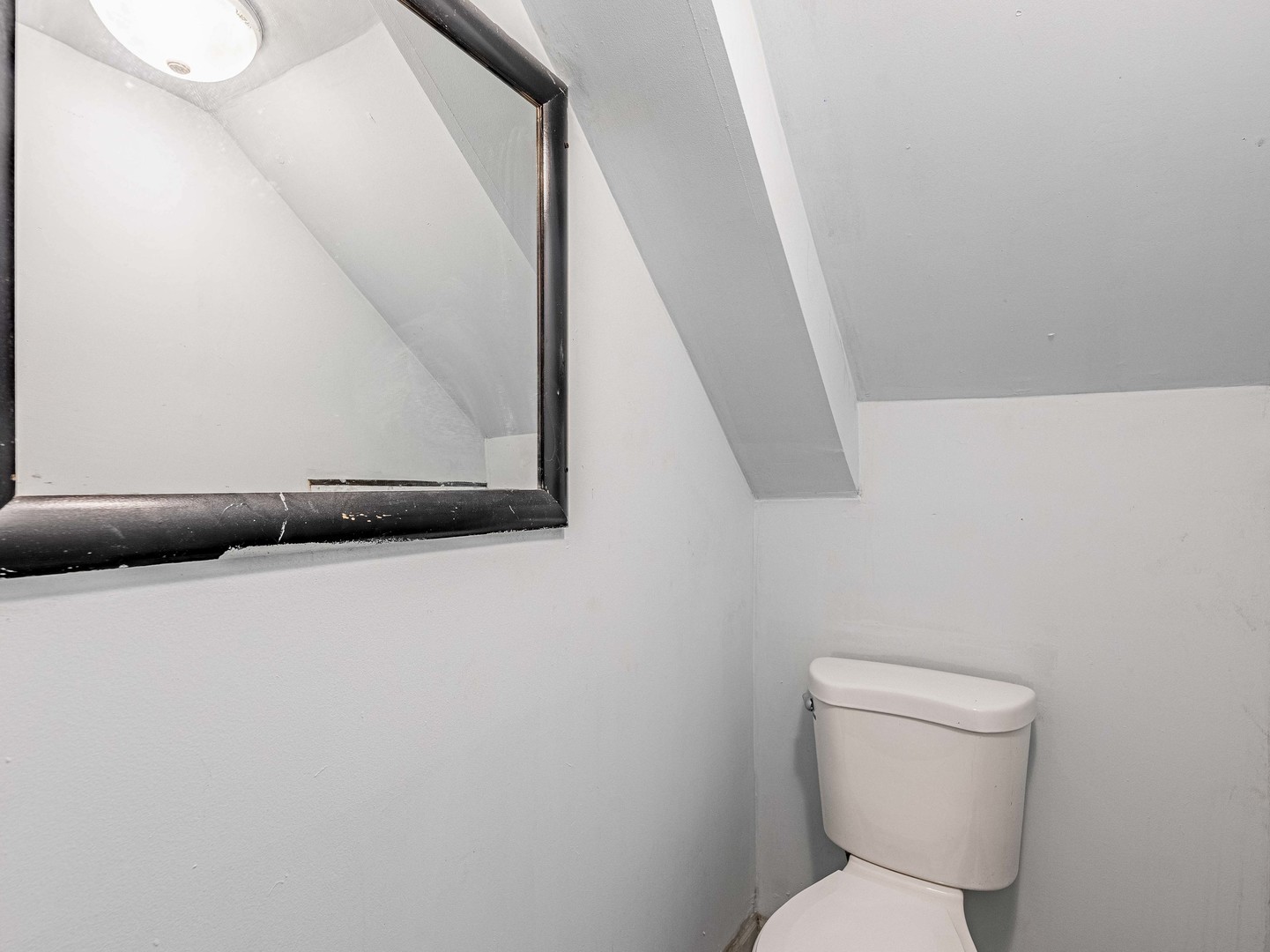 2749 S Trumbull Avenue Property Photo 16