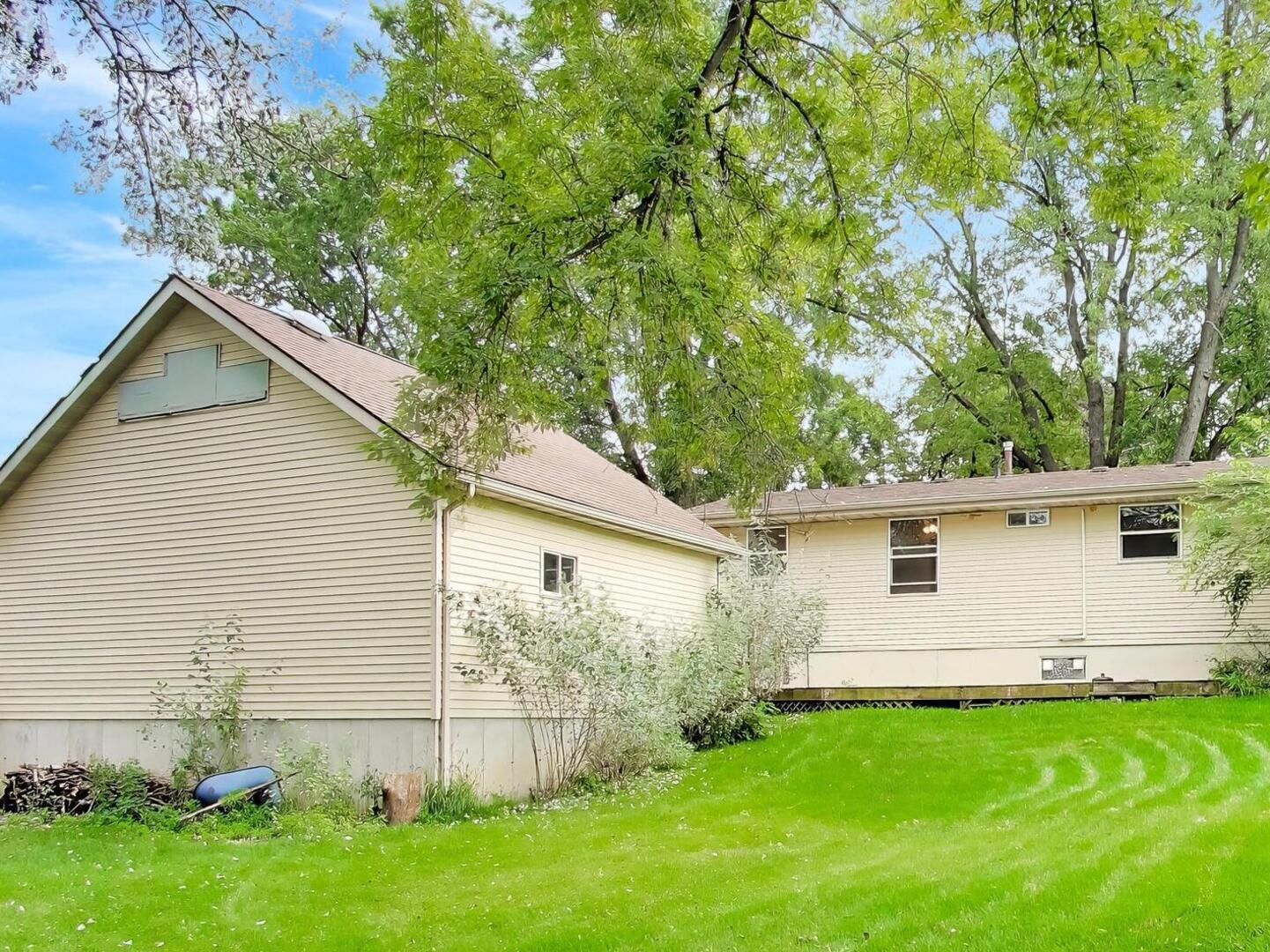 729 Brink Street Property Photo 4
