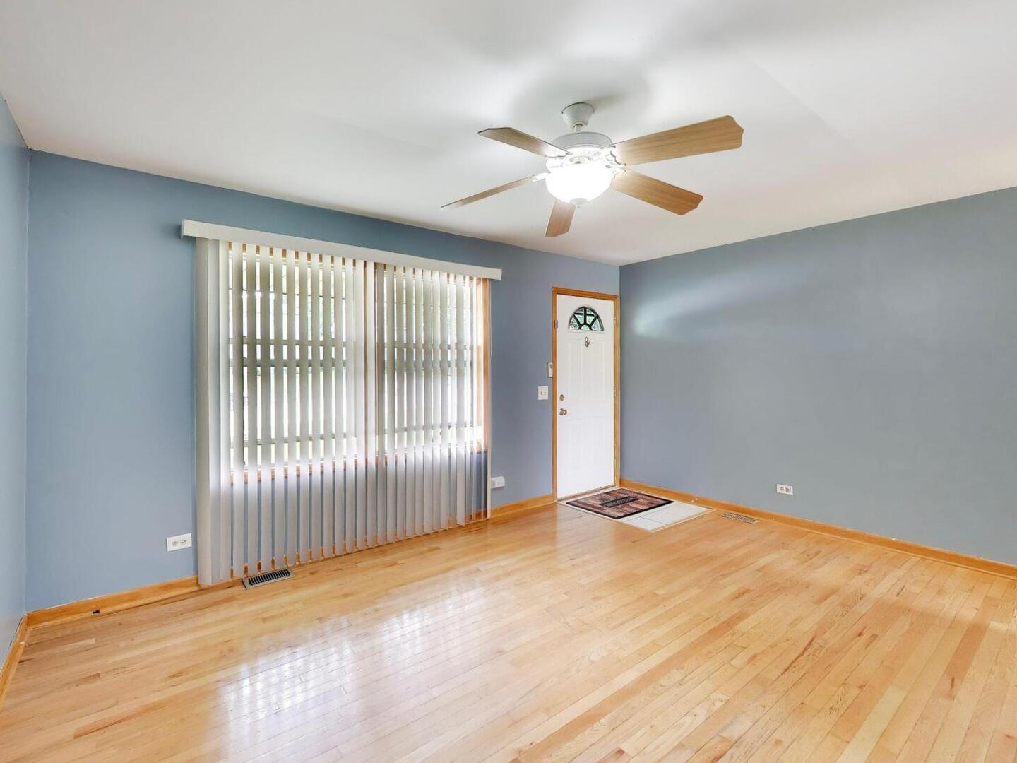 729 Brink Street Property Photo 12