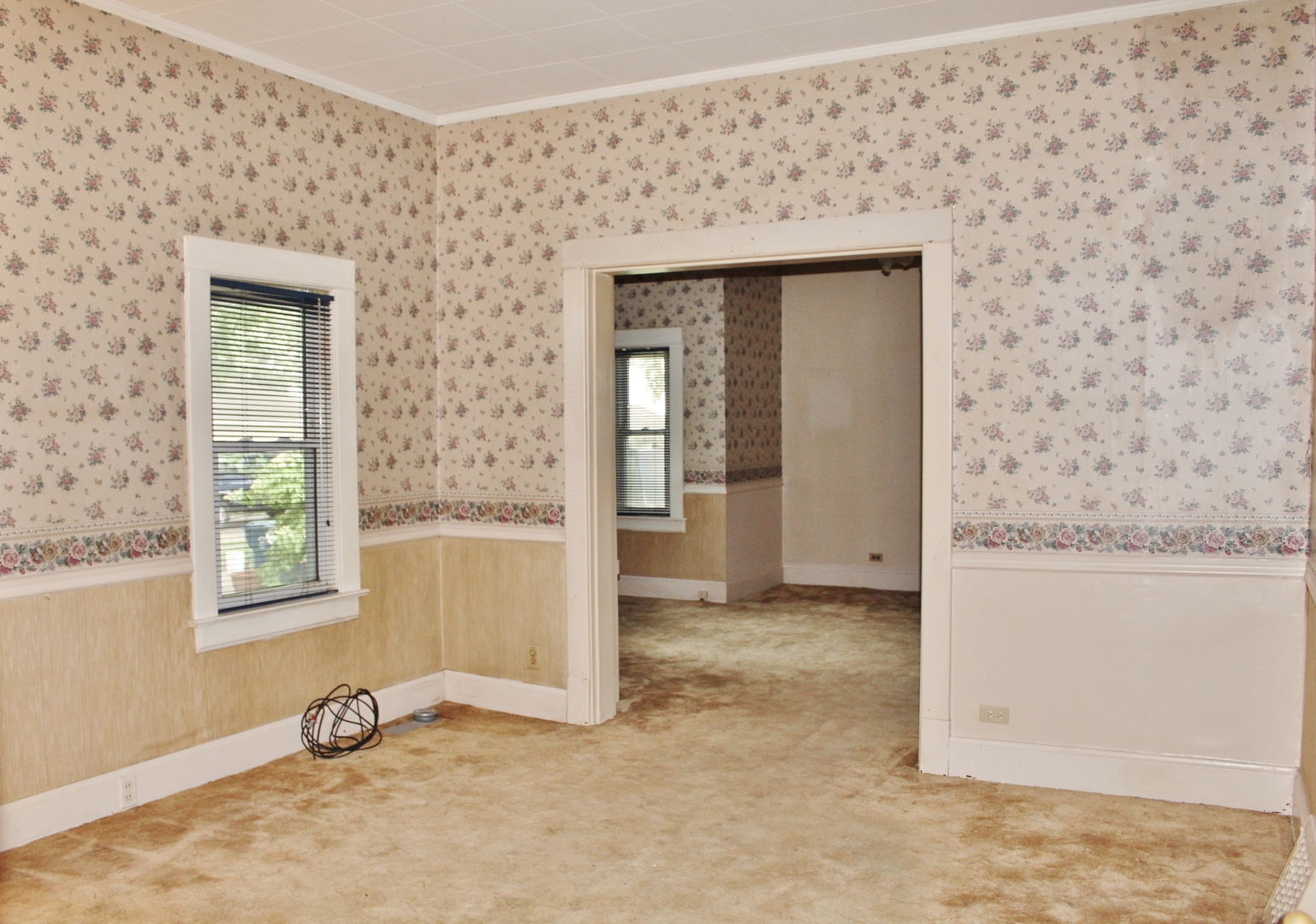 416 E Benton Street Property Photo 6