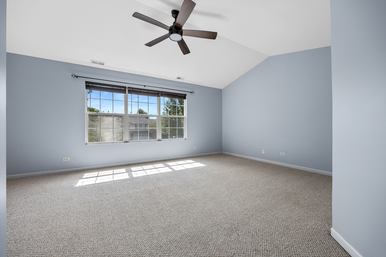 24013 W Walnut Circle Property Photo 20