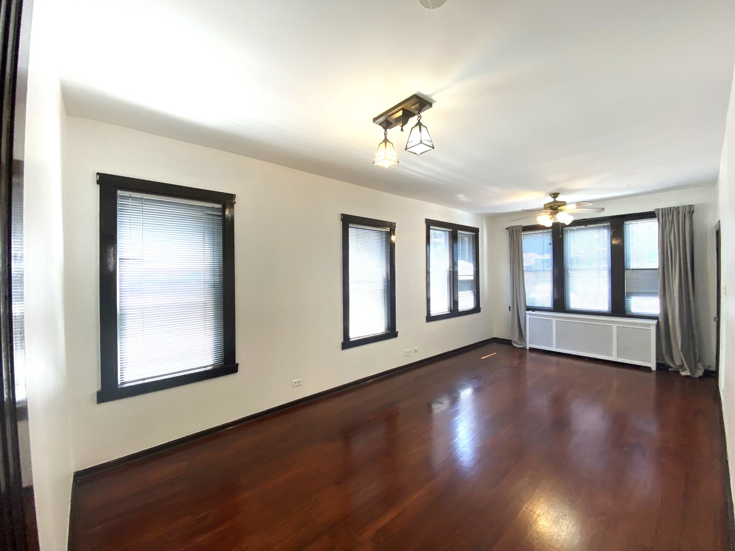 5434 N Spaulding Avenue 2nd Property Photo 8