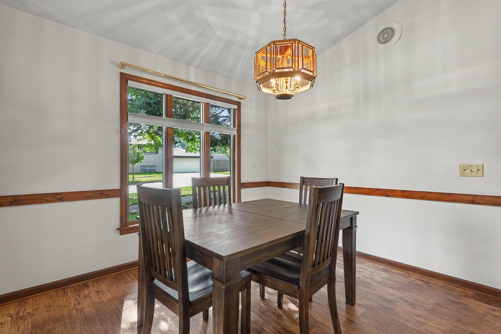 452 Commonwealth Lane Property Photo 6