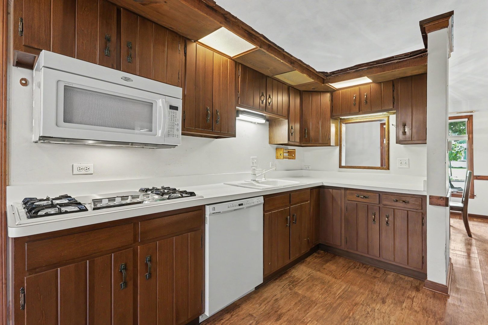 452 Commonwealth Lane Property Photo 7