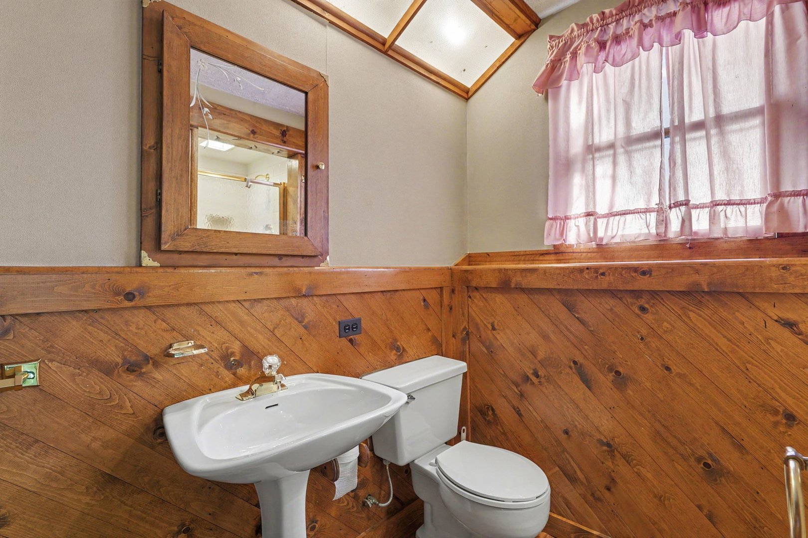 452 Commonwealth Lane Property Photo 21