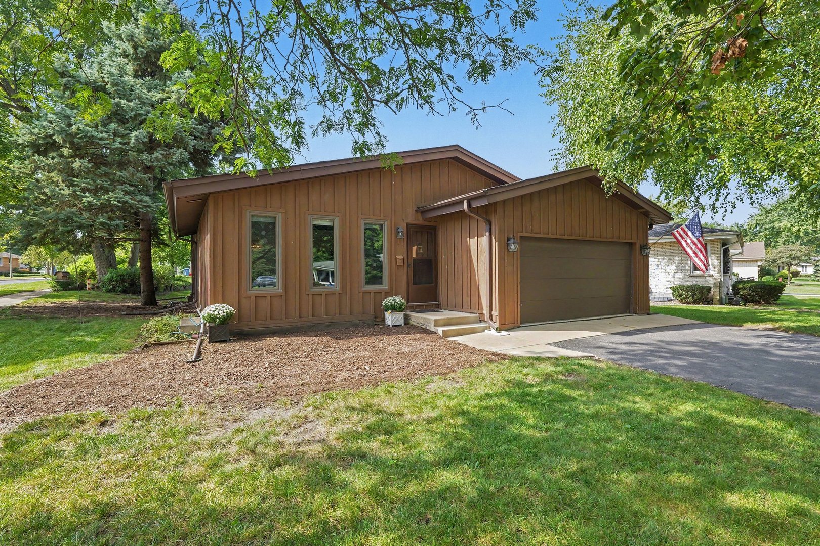 452 Commonwealth Lane Property Photo 26