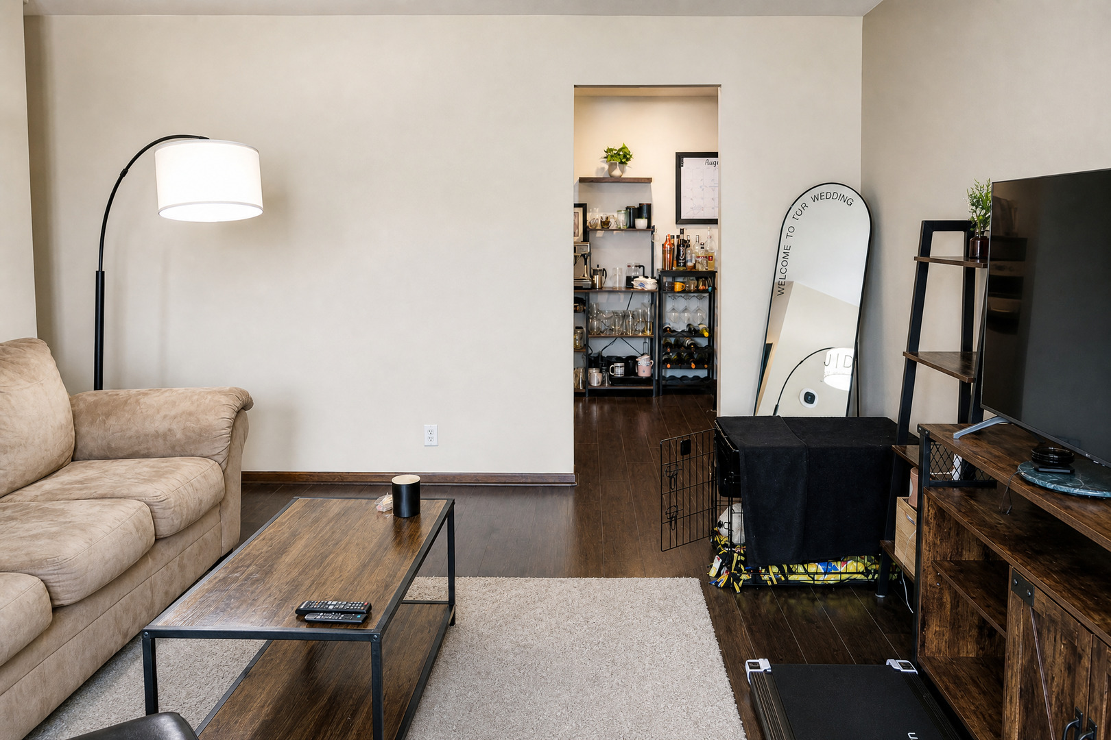 1302 E Washington Street B1 Property Photo 10