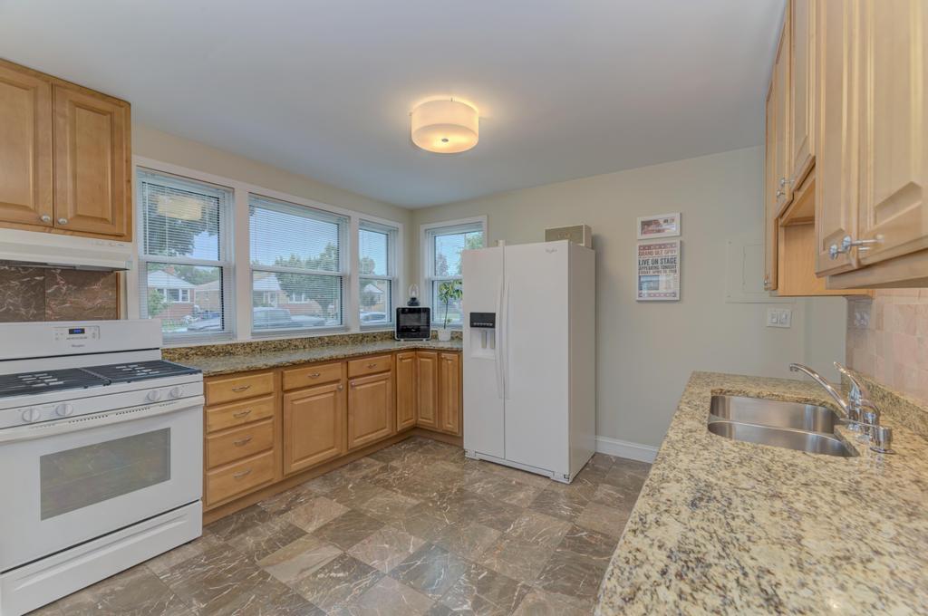 3520 Ernst Street Property Photo 10