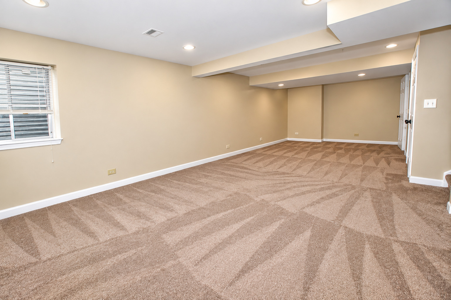1415 Wesley Court Property Photo 18