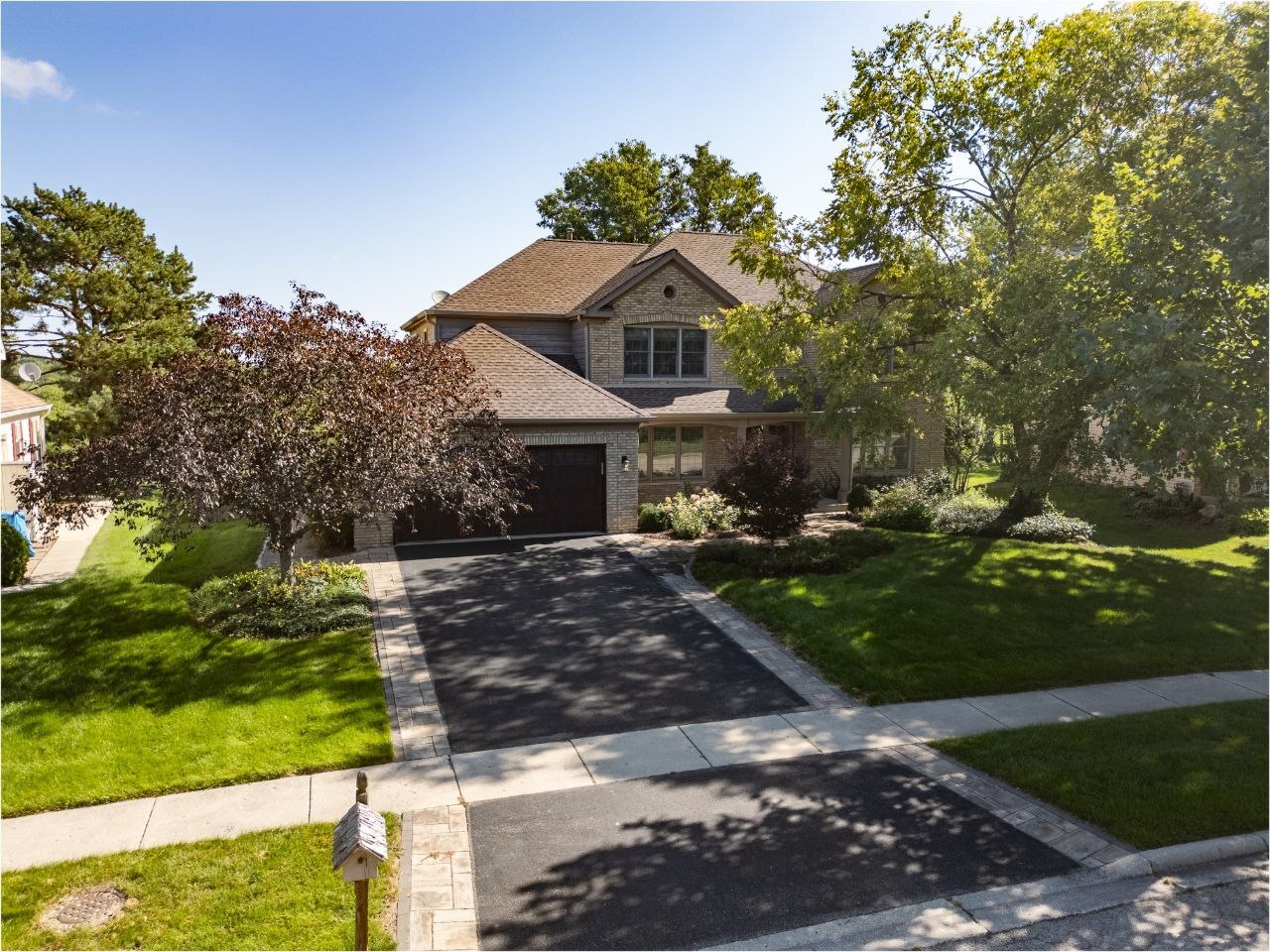 360 Ambria Drive Property Photo 1