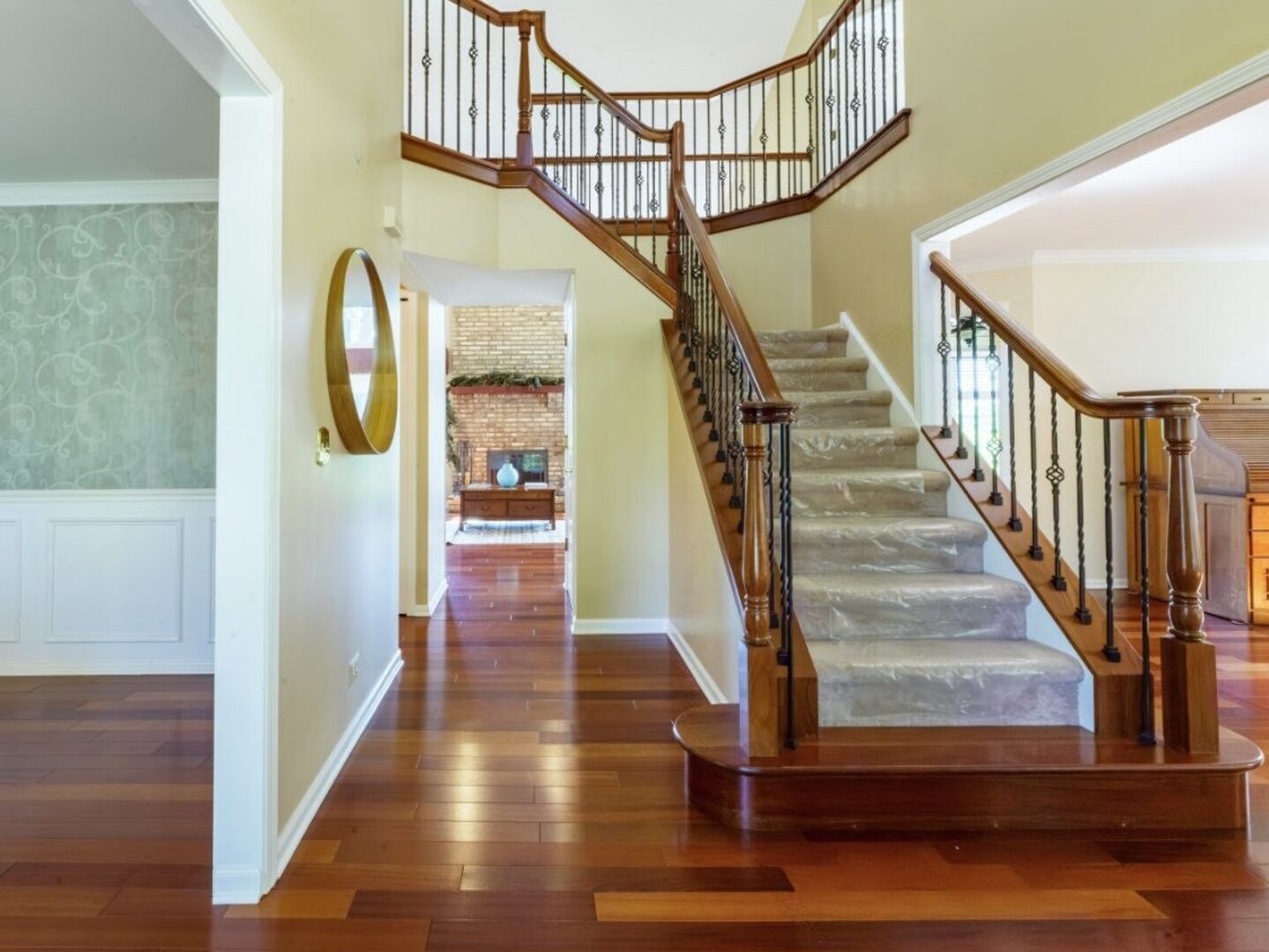 360 Ambria Drive Property Photo 9