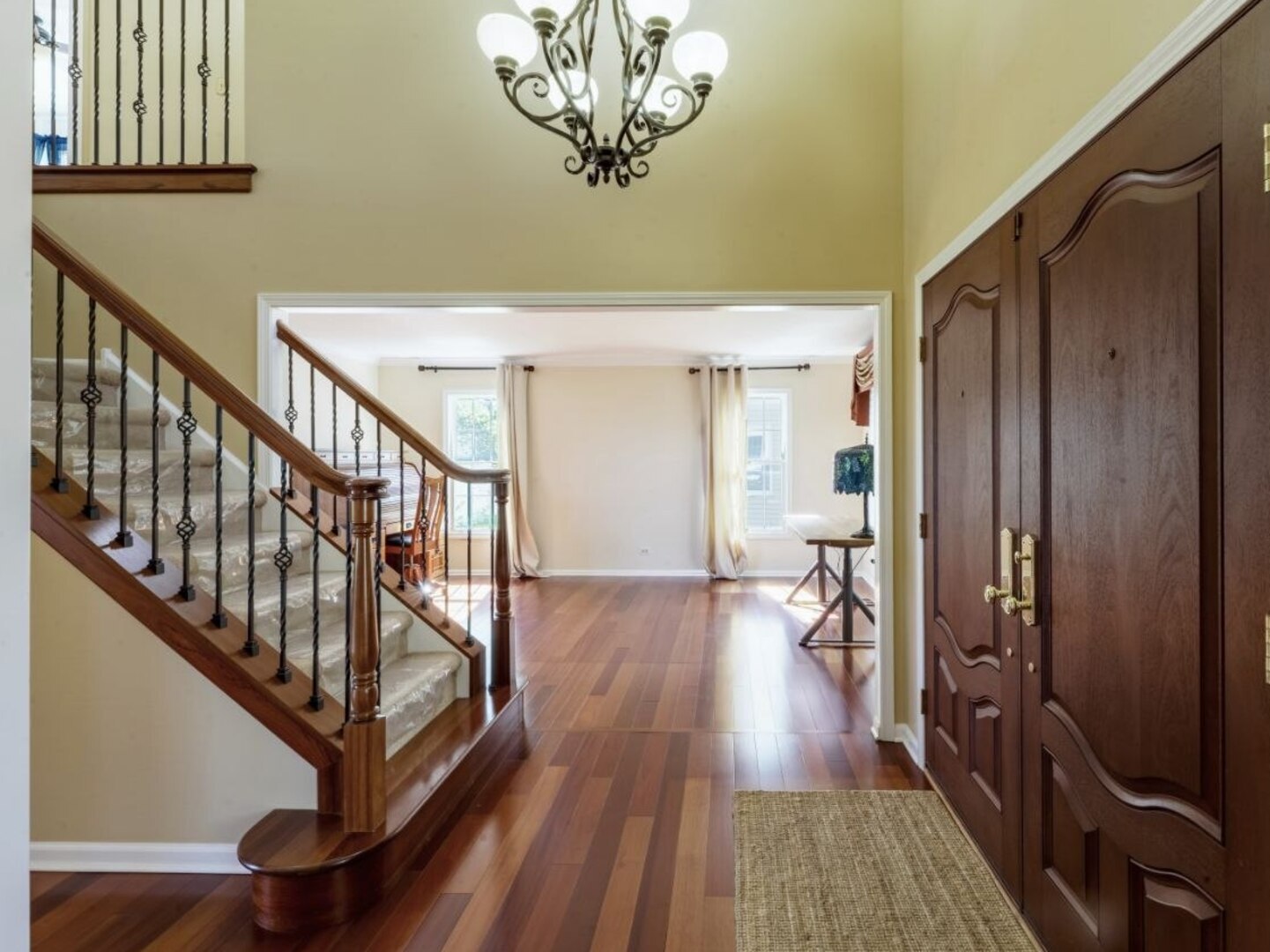 360 Ambria Drive Property Photo 10